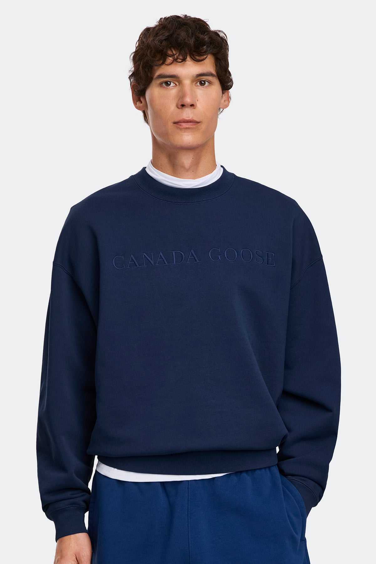 Rove Embroidered Sweatshirt - Oxford Navy 9841 - on_front_01