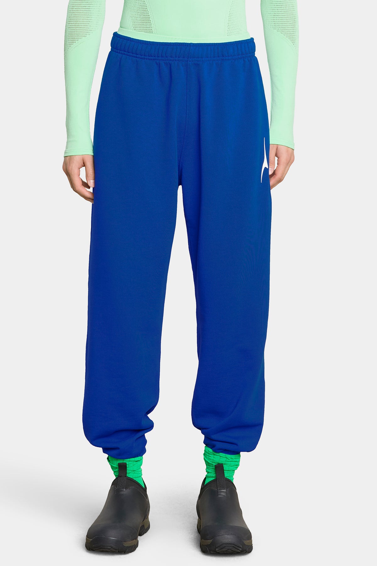 Rigel Jogger - Marine Cobalt 9004 - on_front_01