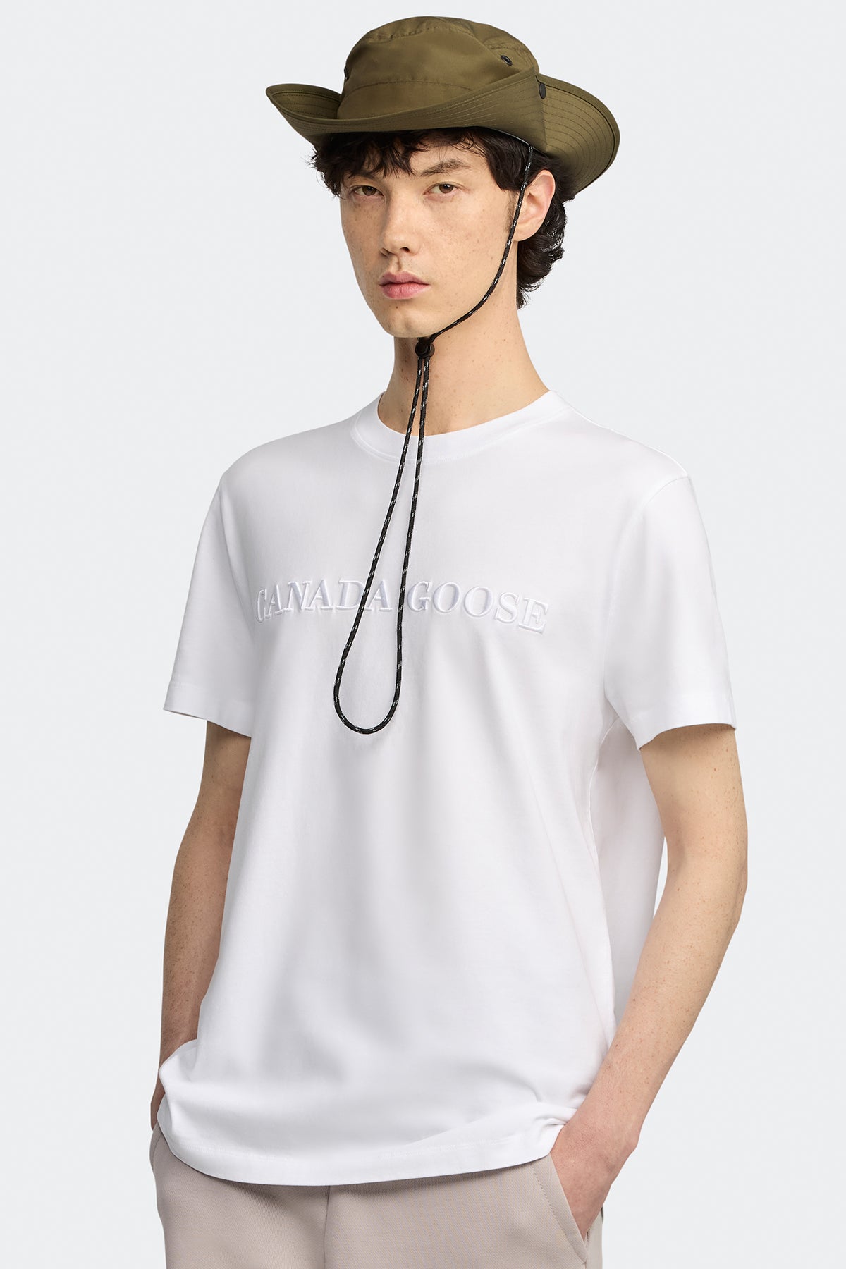 Emersen Embroidered T-Shirt - White 25 - on_side_01
