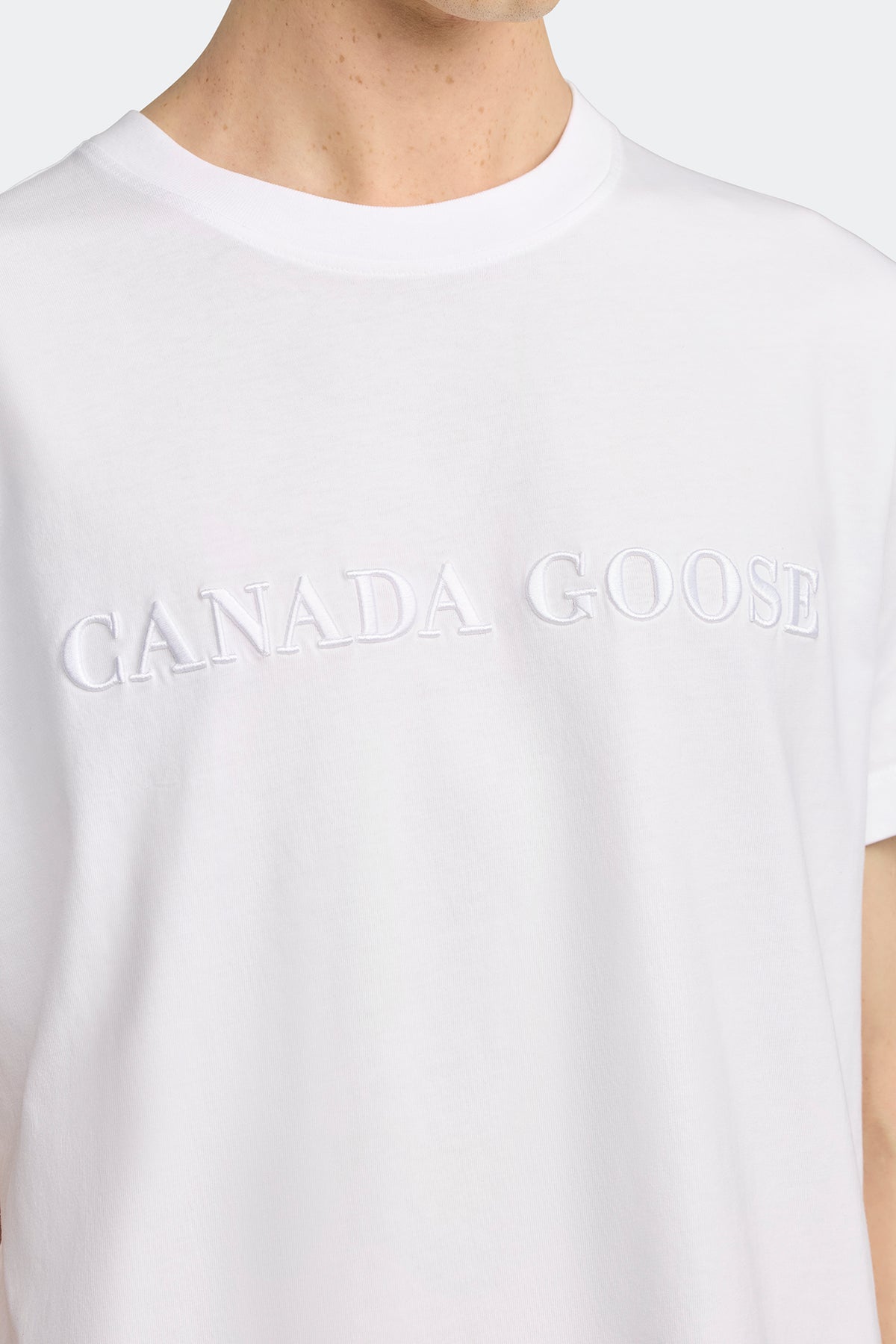 Emersen Embroidered T-Shirt - White 9025 - on_detail_01