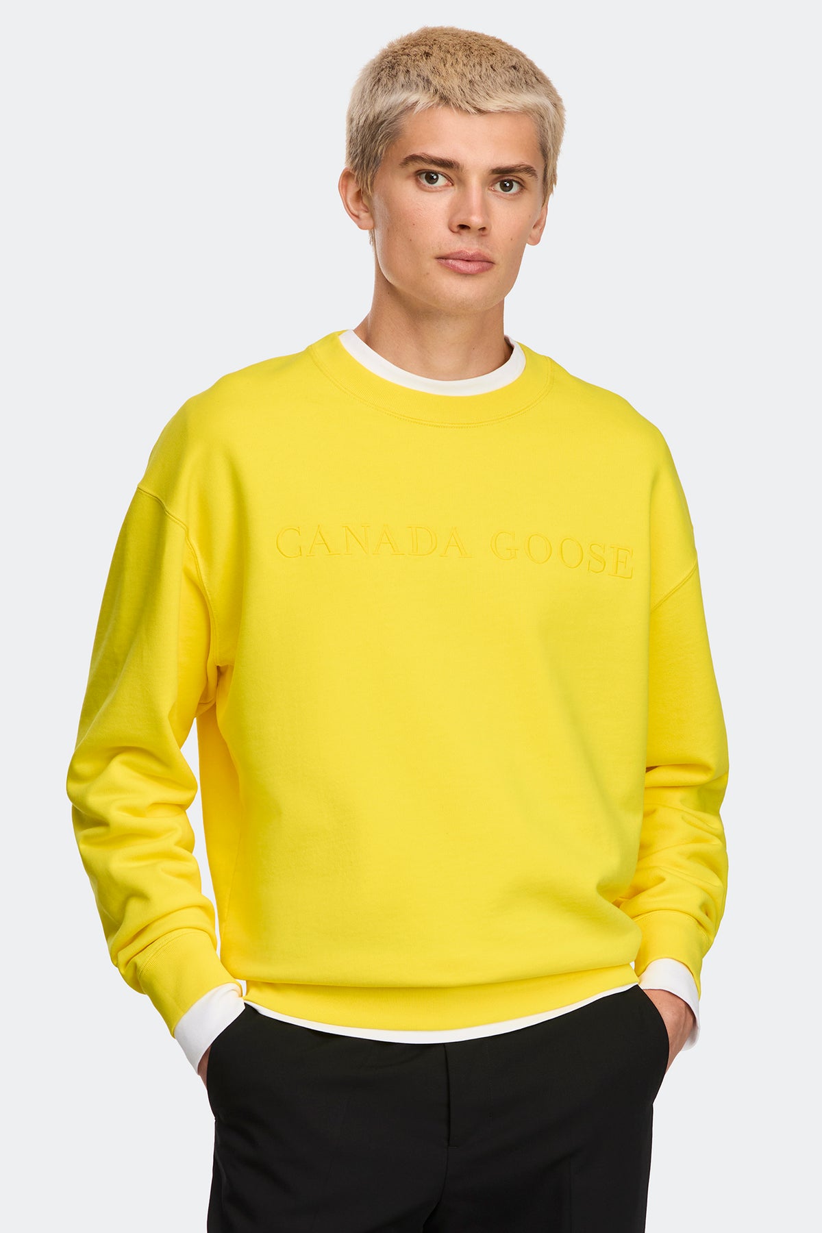 Rove Embroidered Sweatshirt - Solar Aria 9604 - on_front_01