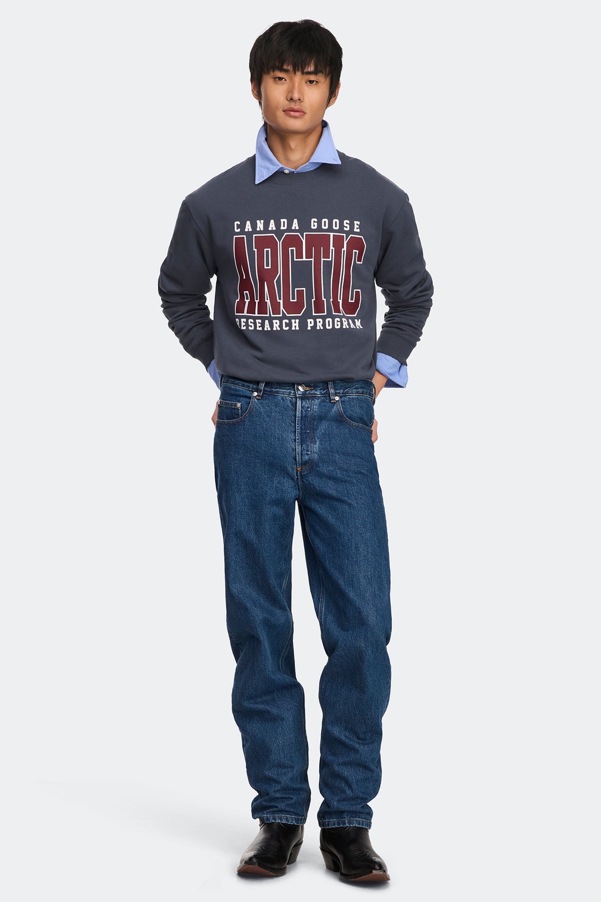 Loon Arctic Sweatshirt - Dusk Blue 9128 - on_full_body_01