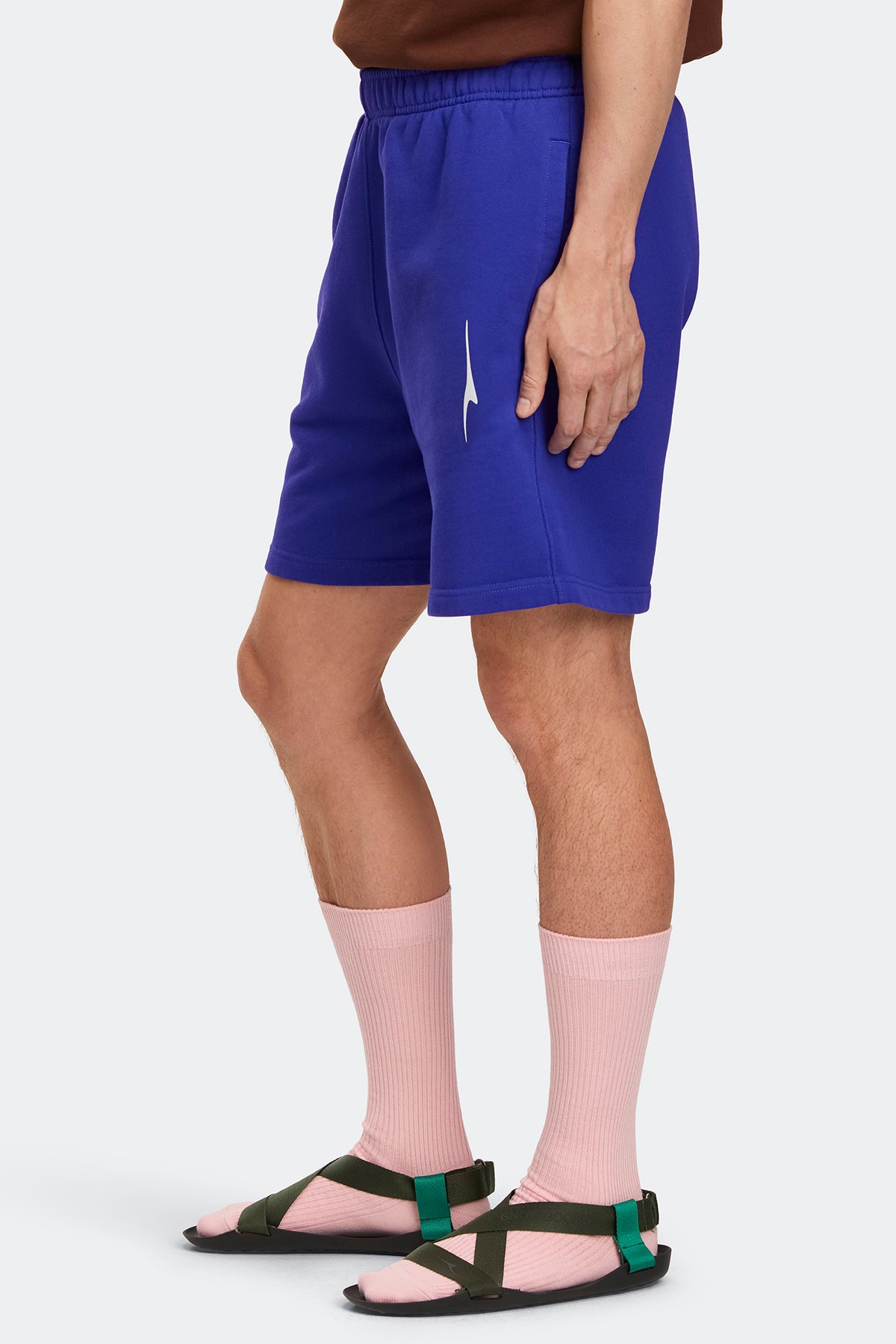 Rove Short - Azurite Blue 9118 - on_side_01