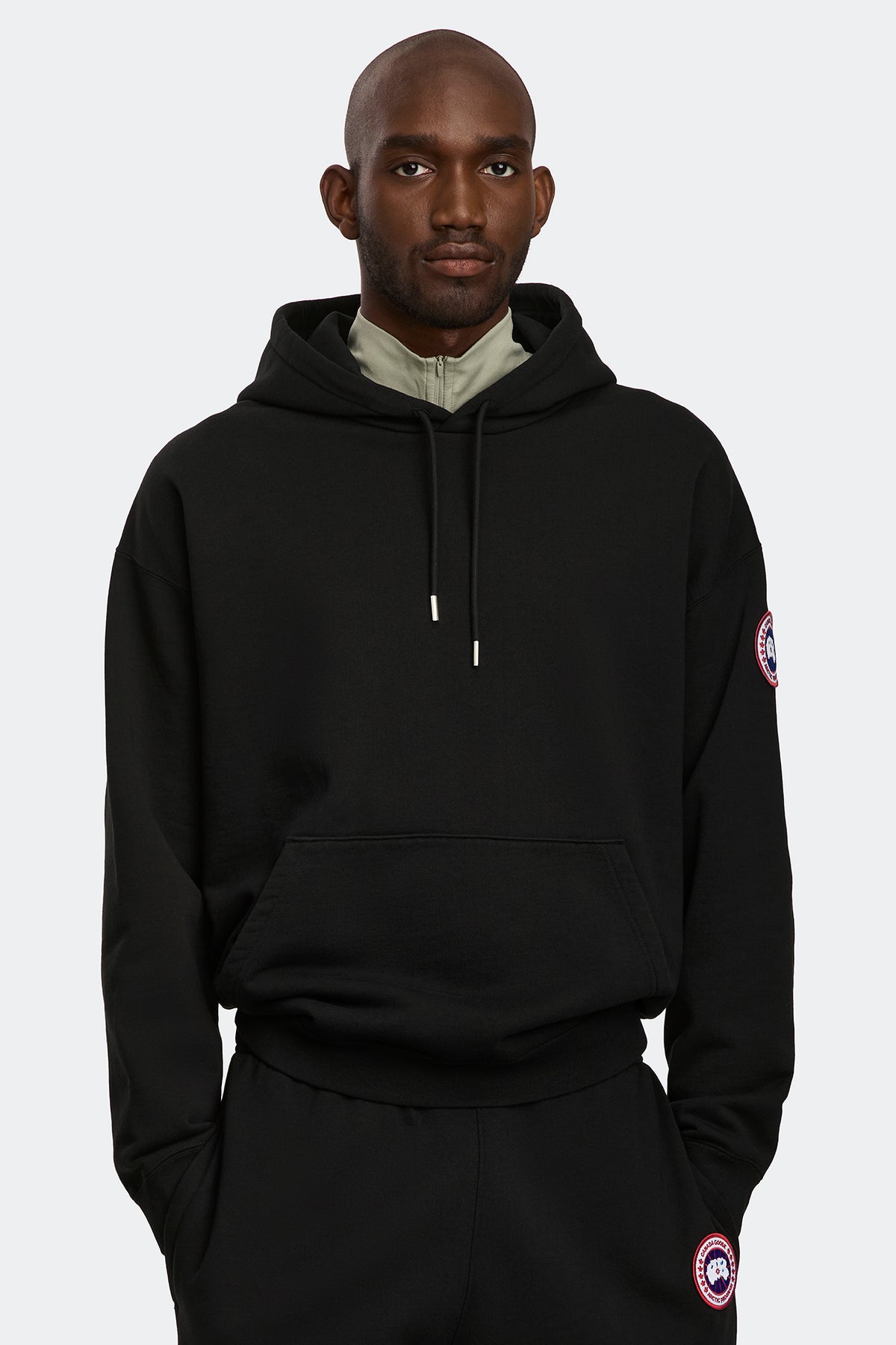 Rove Hoodie - Black 9061 - on_front_01