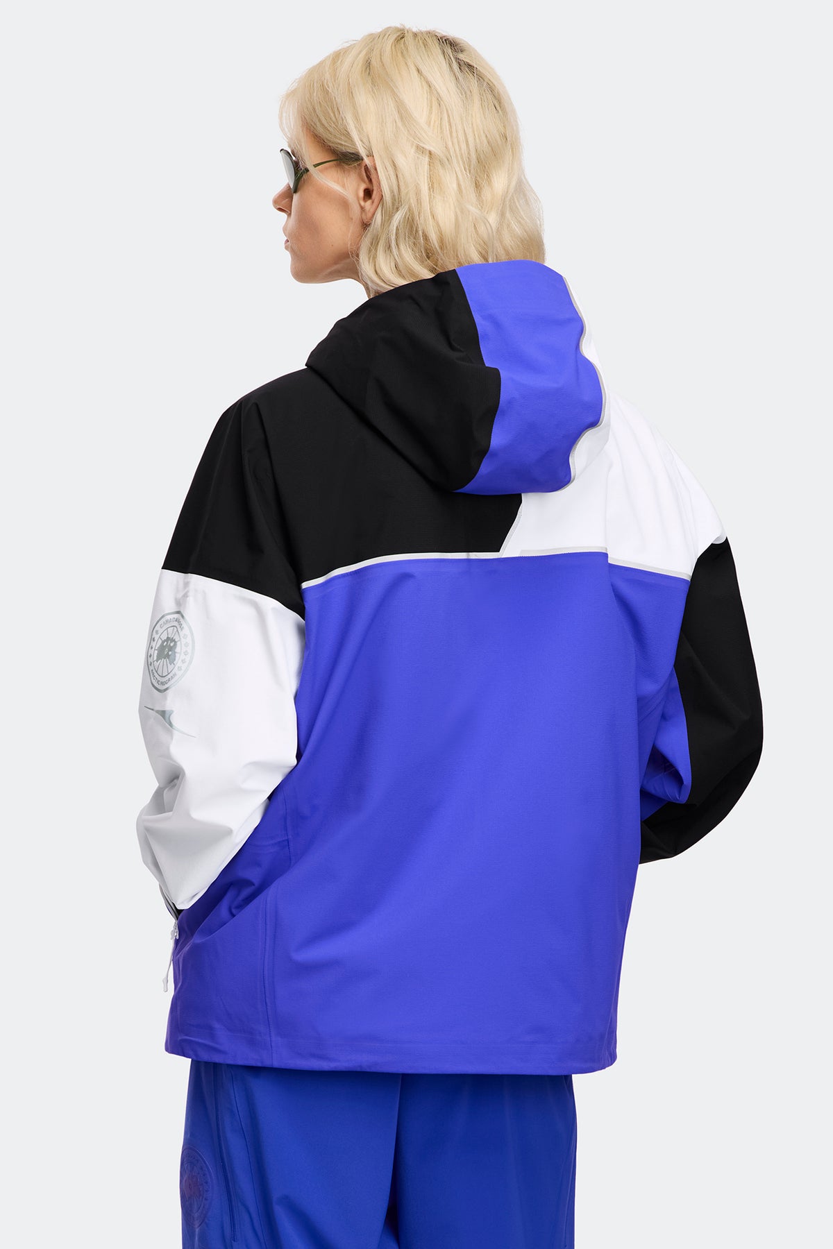 Merge Colour Block Jacket - Azurite Blue 9118 - on_back_01