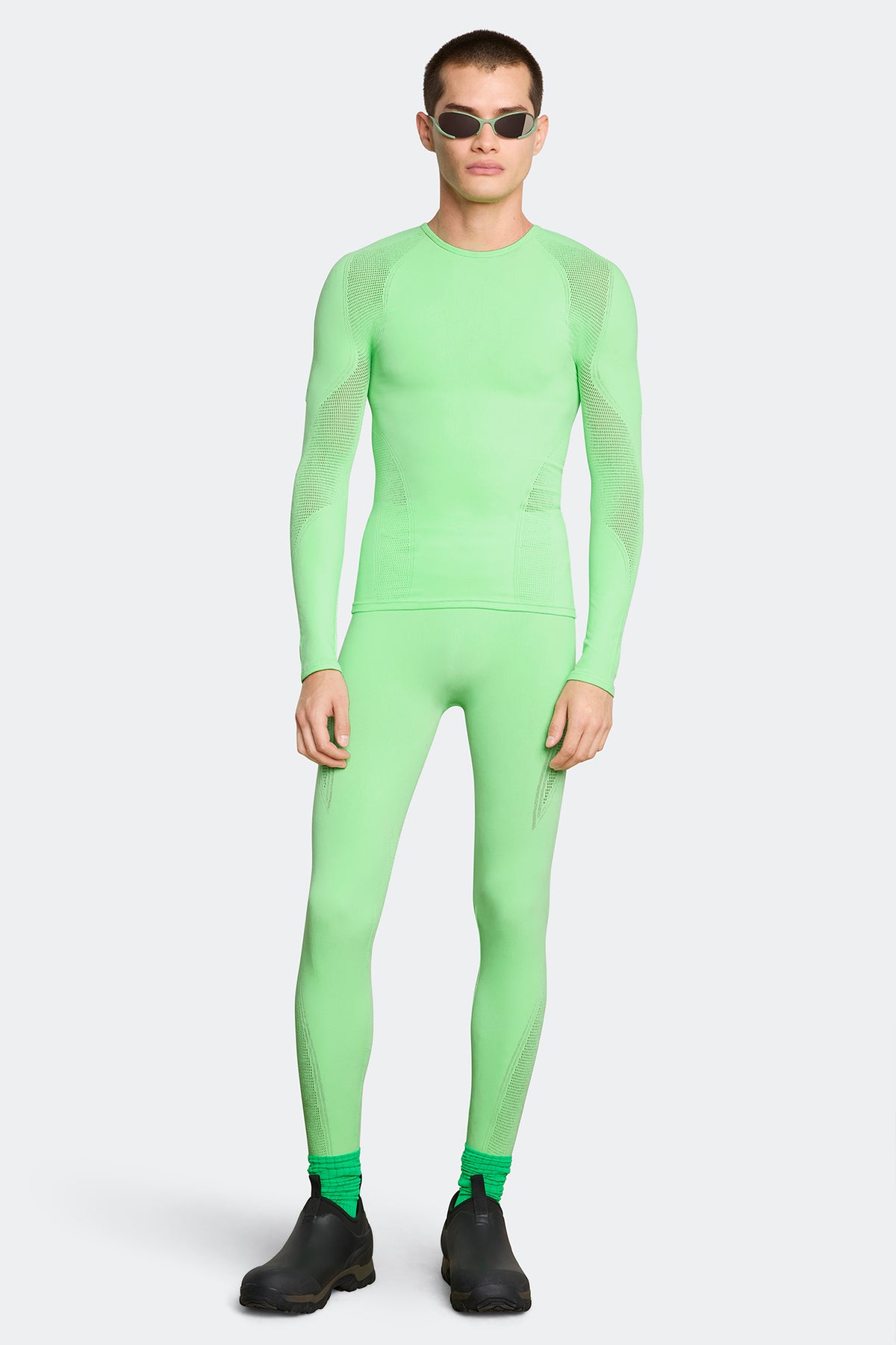 Clyne Pullover - Fluo Mint 9005 - on_full_body_01