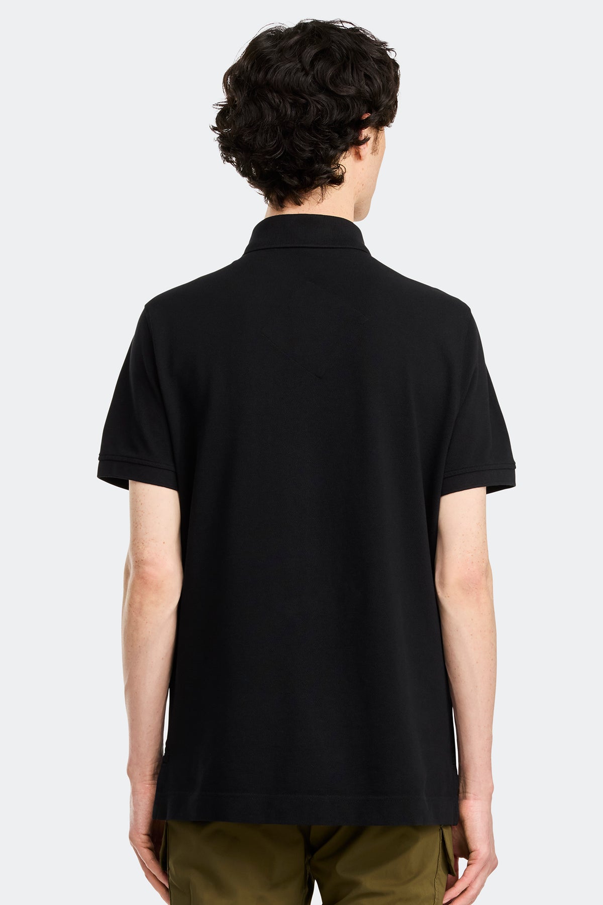 Beckley Polo Black Disc - Black 61 - on_back_01