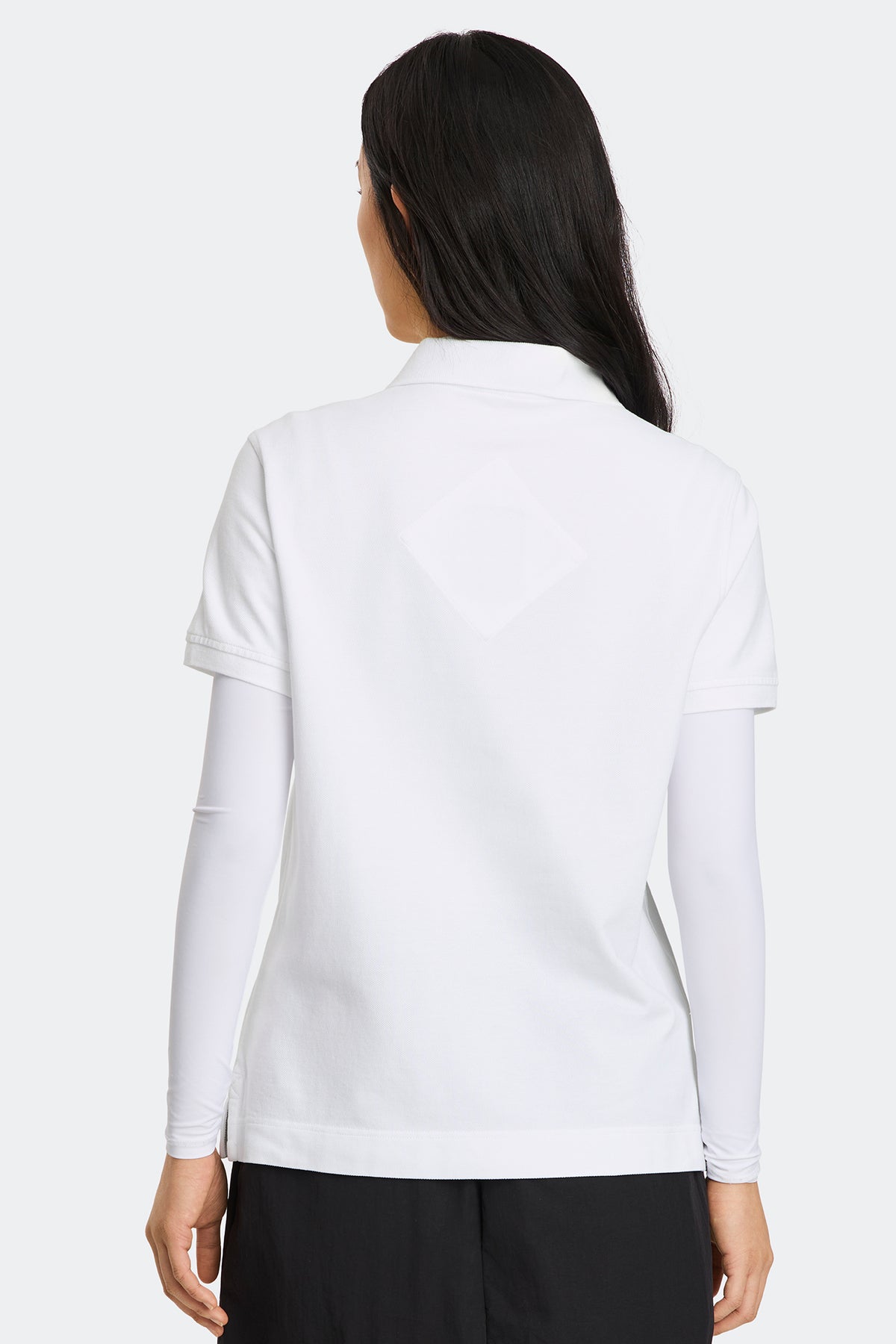 Almira Polo - White 9025 - on_back_01