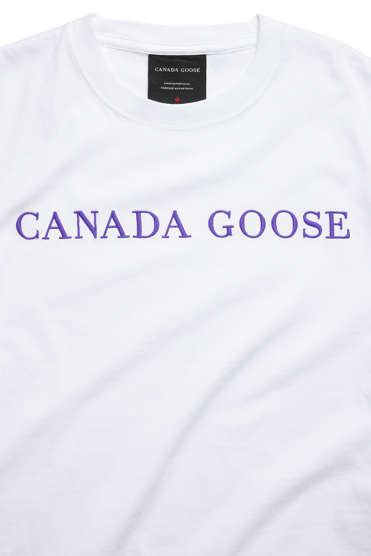Roam Embroidered T-Shirt - Optic White/Vibrant Lilac 9666 - off_detail_01