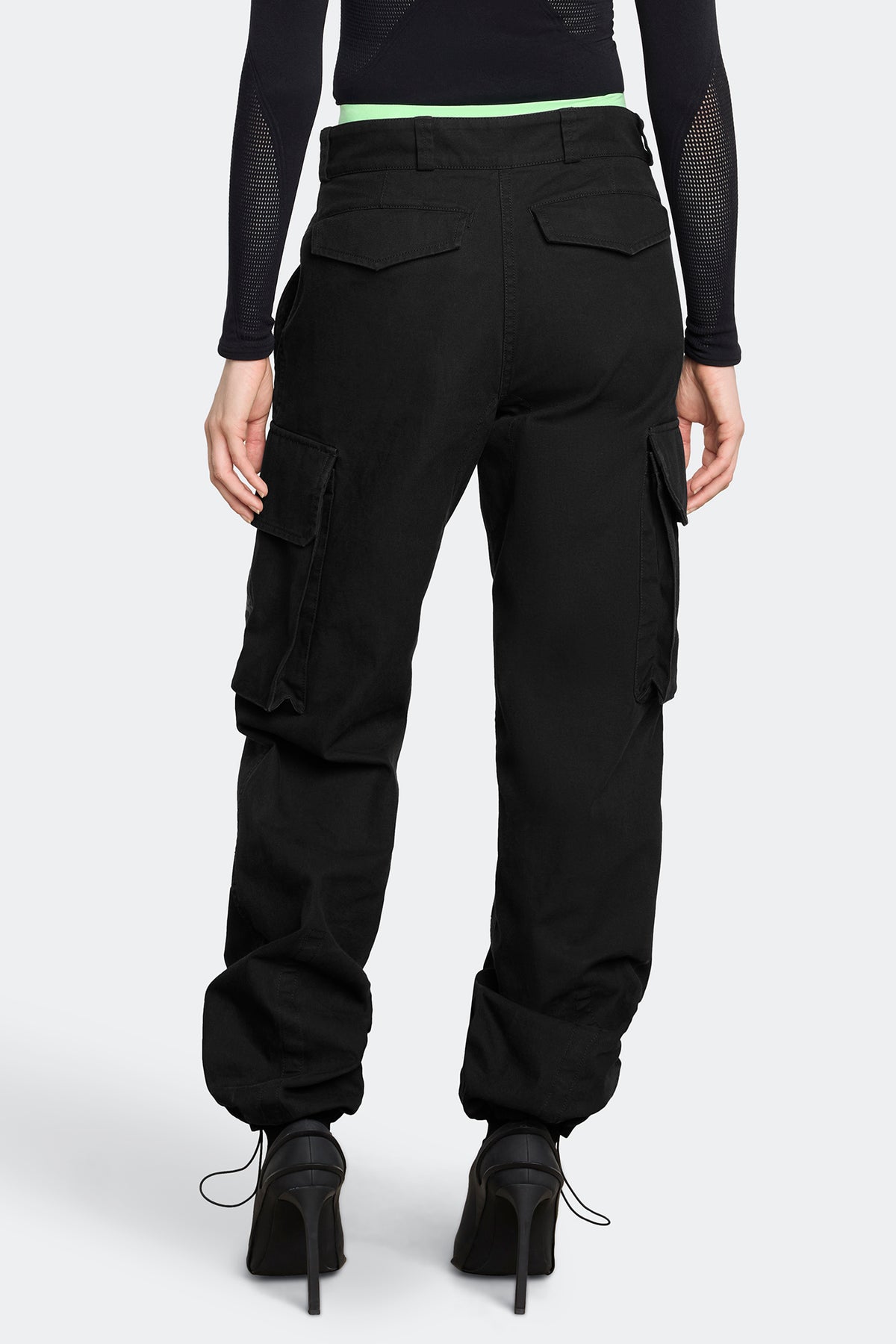 Lighttrail Pant - New Black 9003 - on_back_01