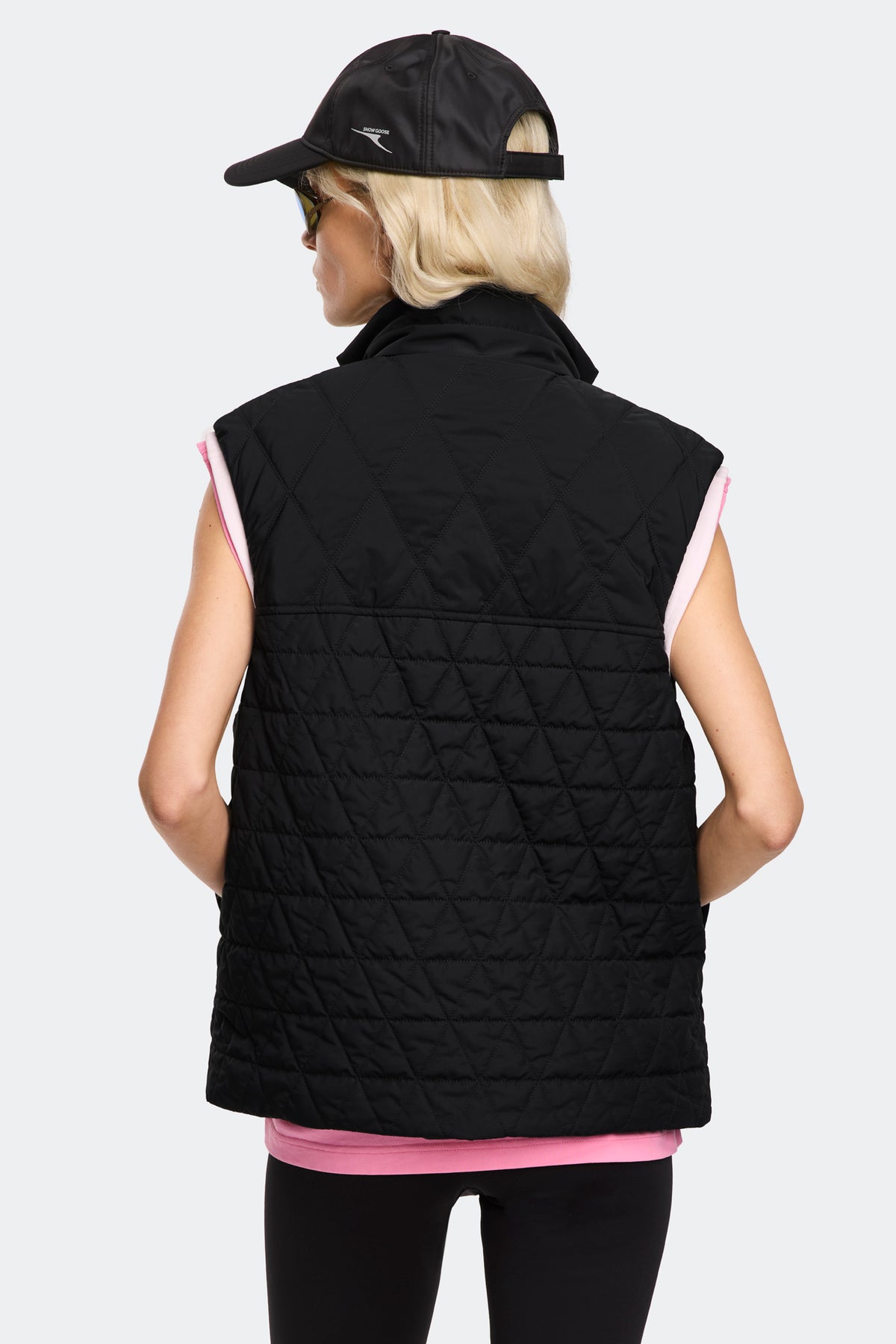 Avalon Vest - Black 9061 - on_back_02