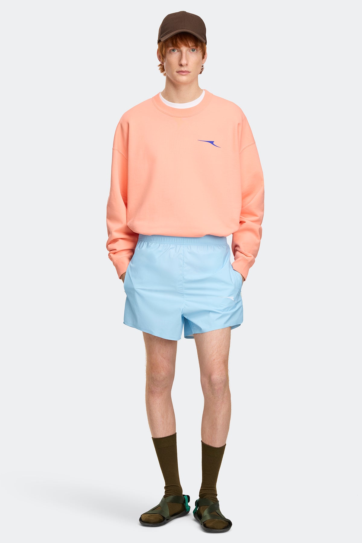 Flux Short - Blue Fern 9580 - on_full_body_01