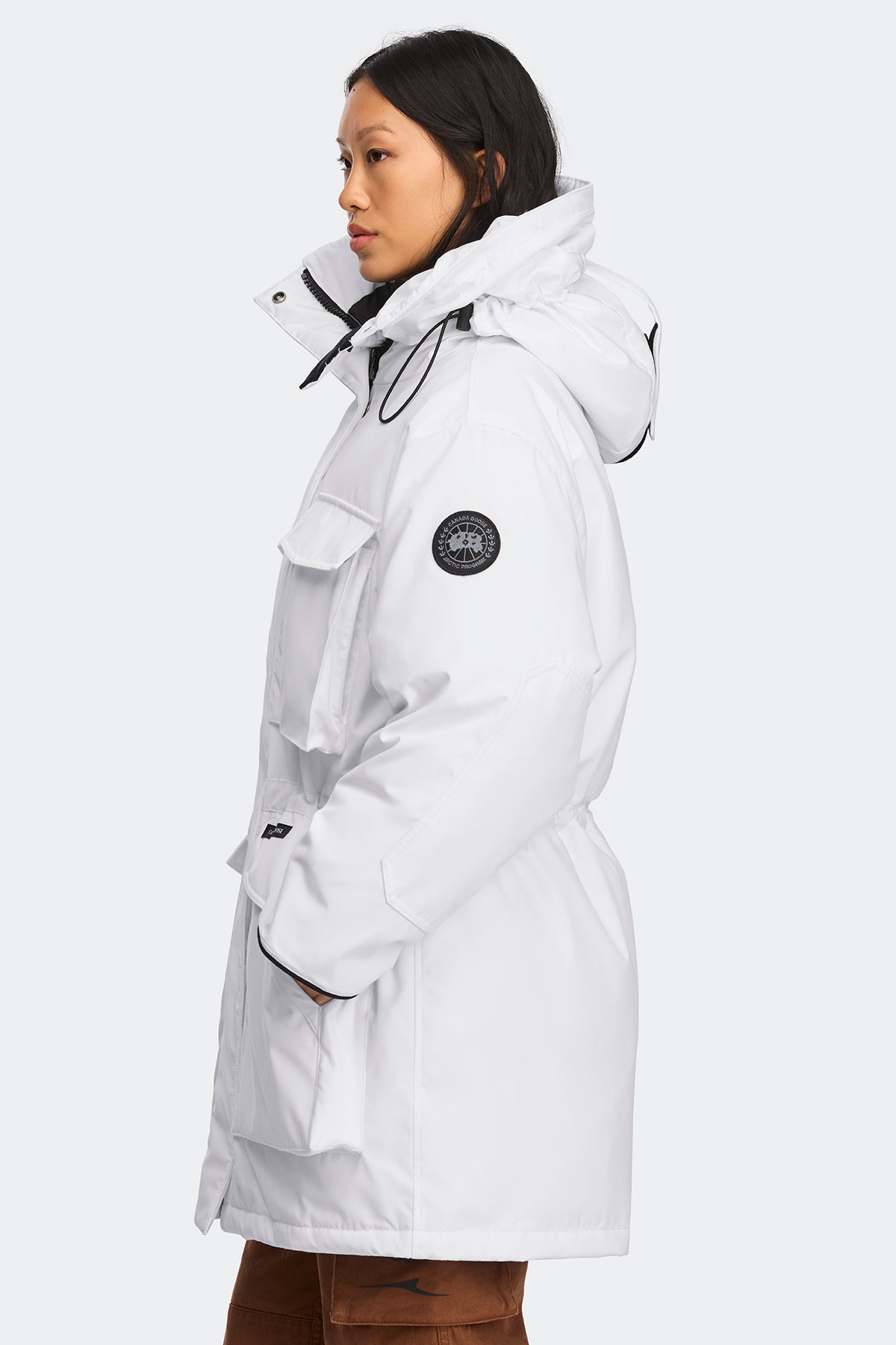 Erie Parka Black Disc - Optic White 9227 - on_side_01