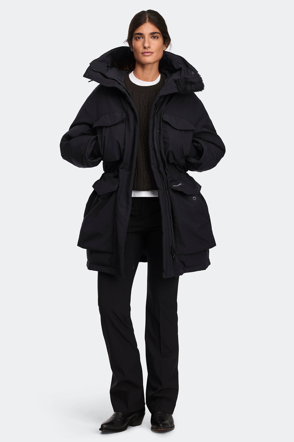 Erie Parka Tonal Disc - Black 9061 - on_full_body_01