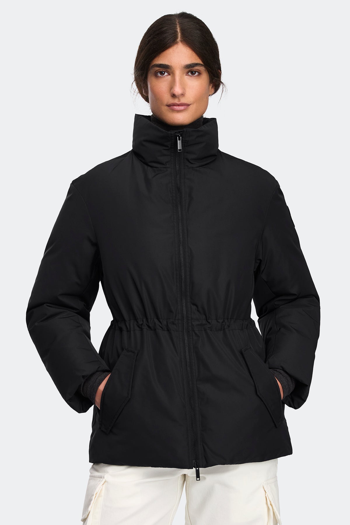 Aren Coat - Black 9061 - on_front_closed_01