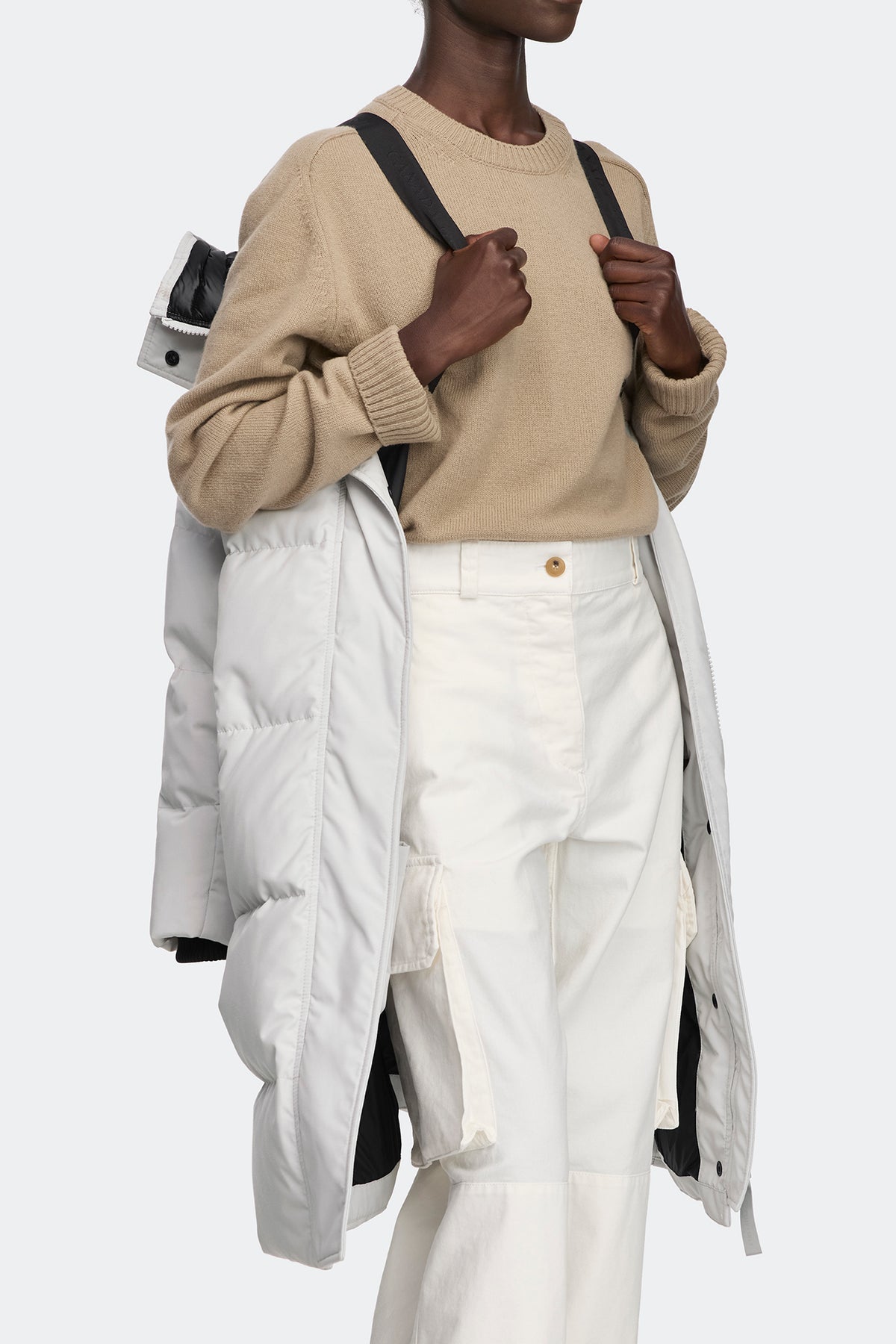 Louise Parka Tonal Disc - Lunar Frost 9119 - on_detail_01