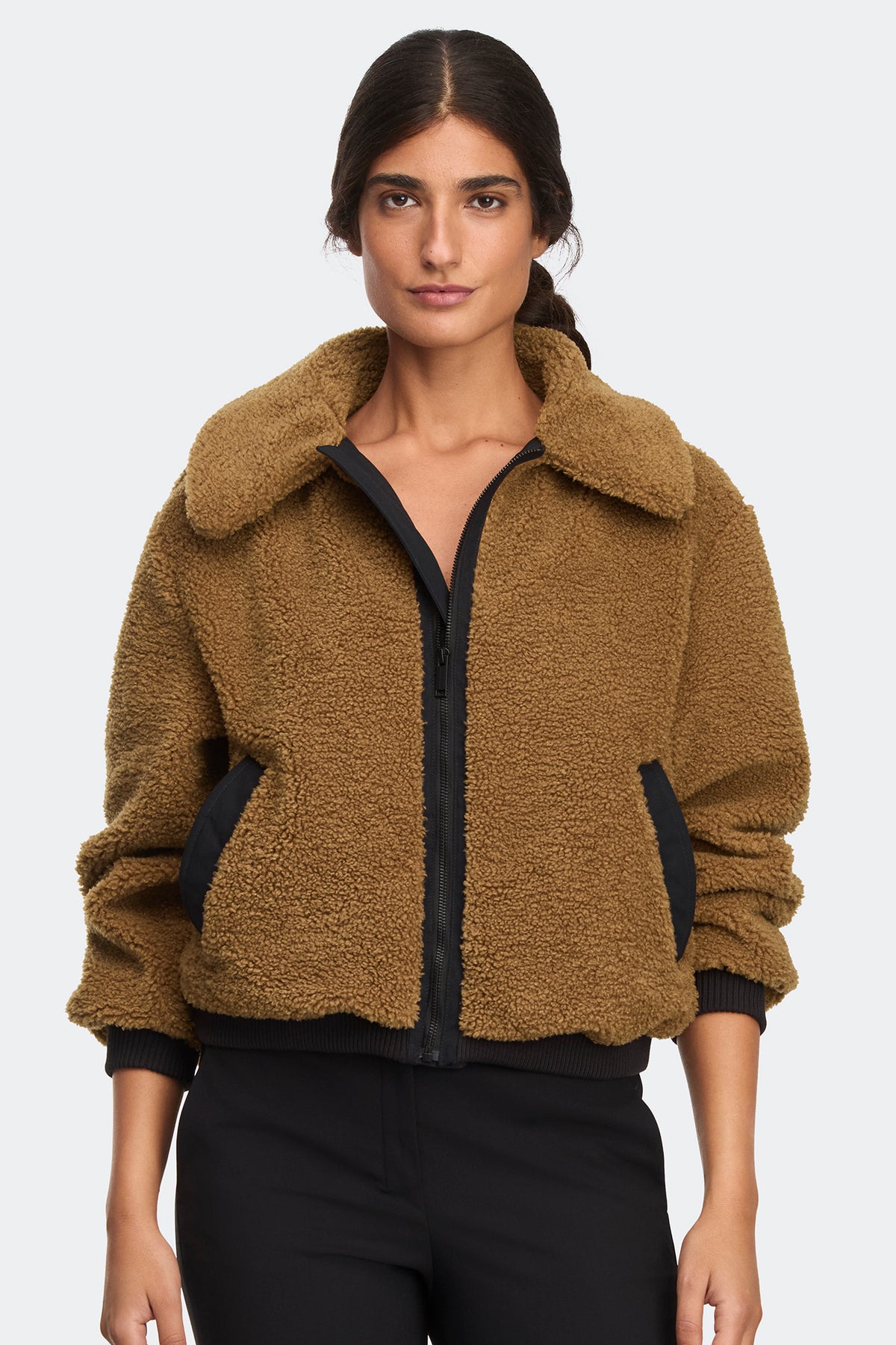 Willa Lightweight Bomber - Mesa Stone 9123 - on_front_01