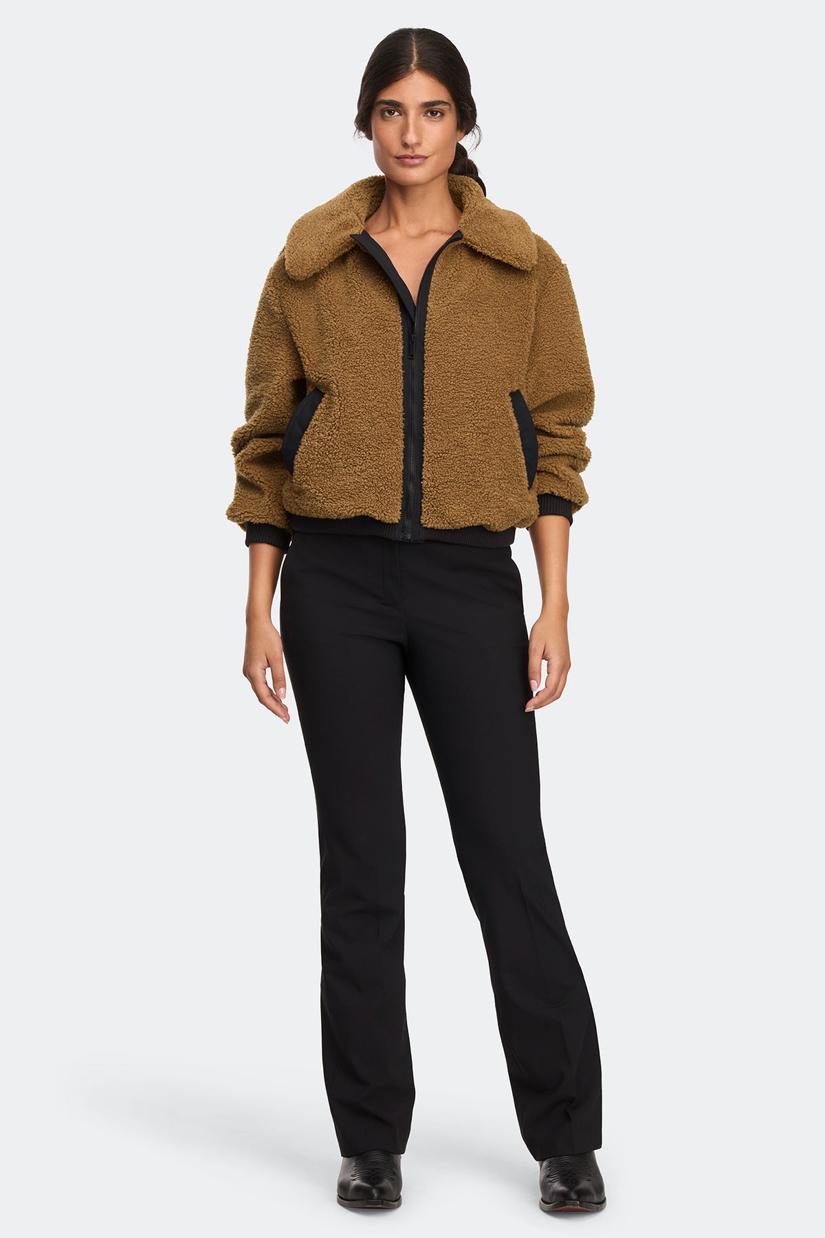 Willa Lightweight Bomber - Mesa Stone 9123 - on_full_body_01