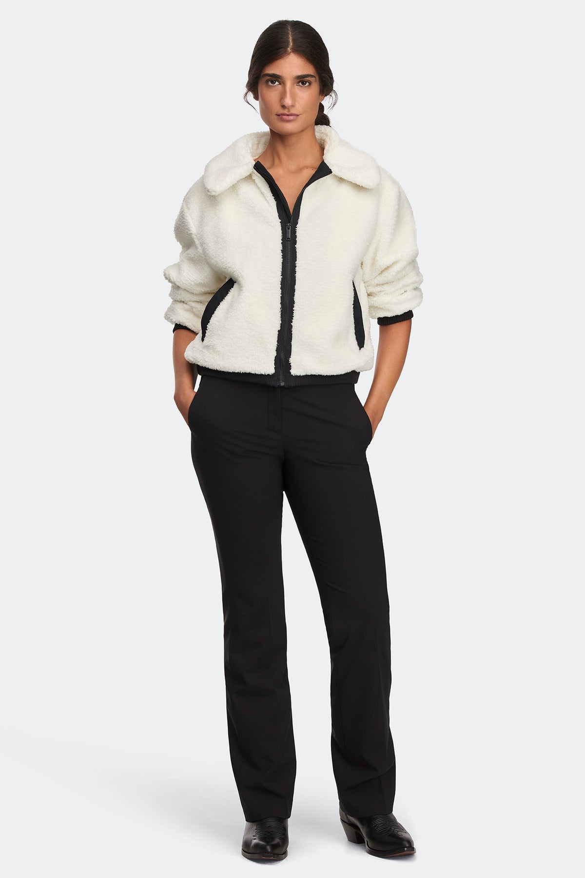 Willa Lightweight Bomber - Bone 9224 - on_full_body_01