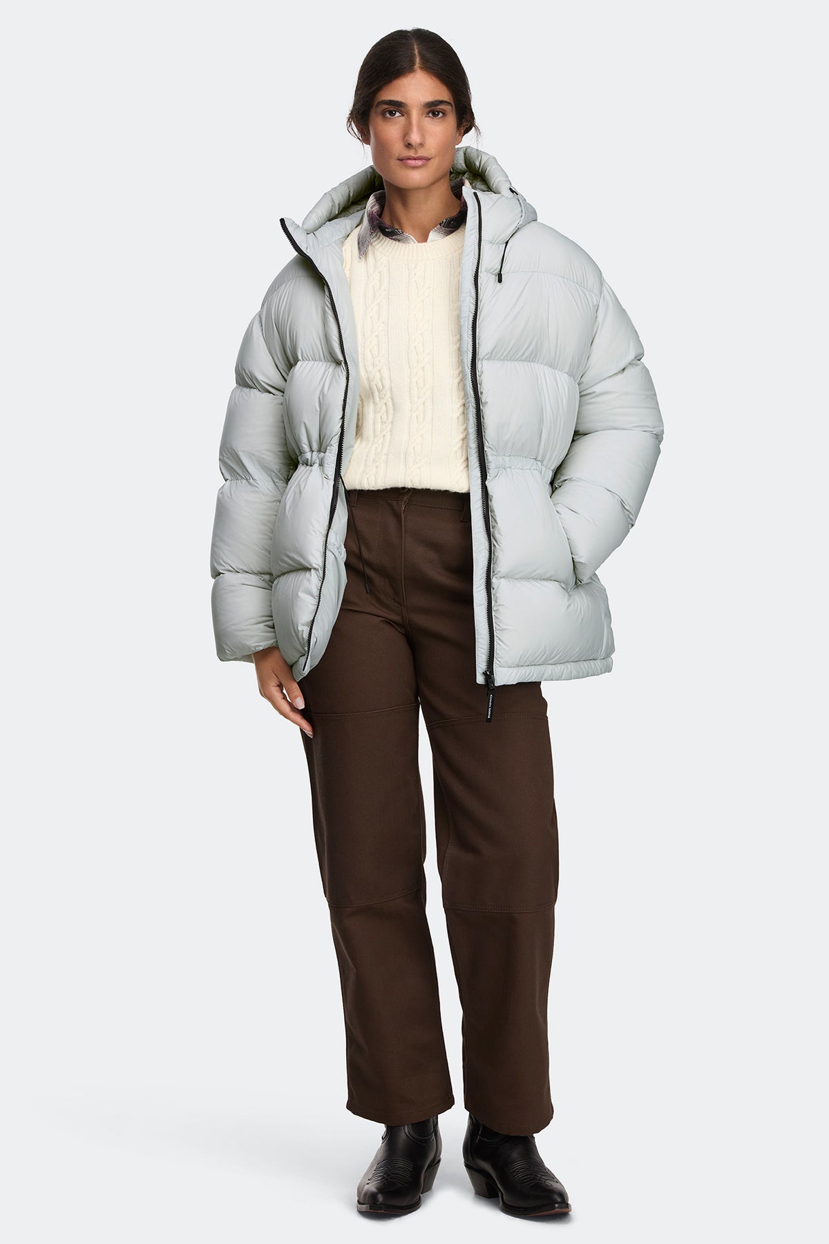 Fallon Puffer Coat - Lunar Frost 9119 - on_full_body_01
