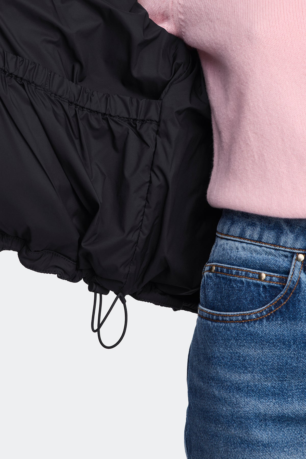 Fallon Puffer Jacket - Black 9061 - on_detail_01