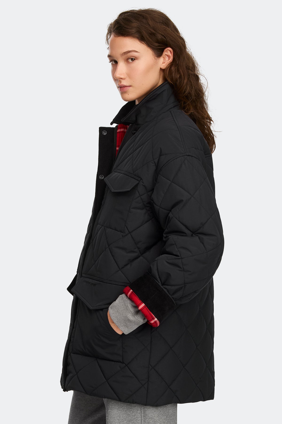 Terra Coat - Black 9061 - on_side_01