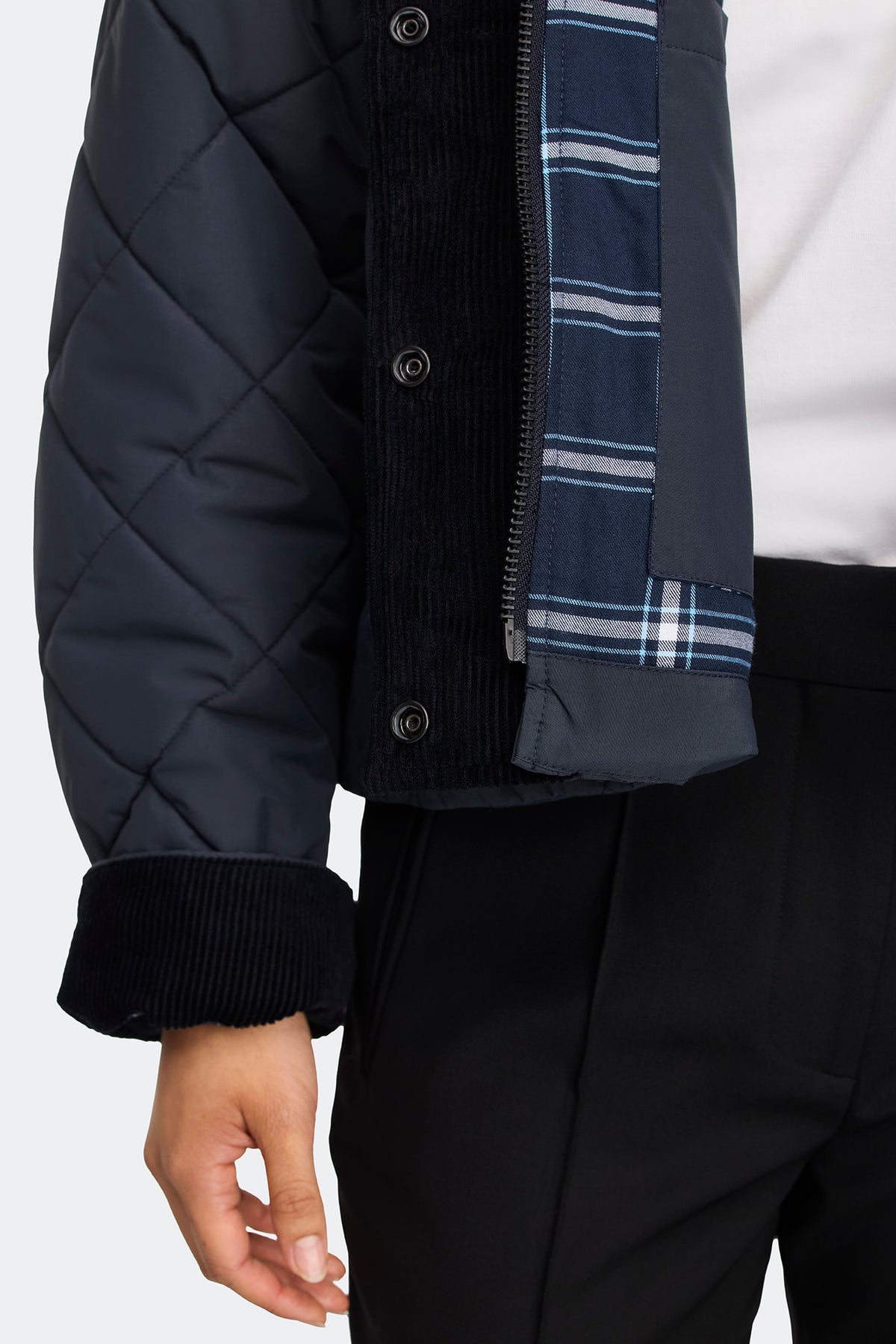 Terra Jacket - Nocturne 9858 - on_detail_01
