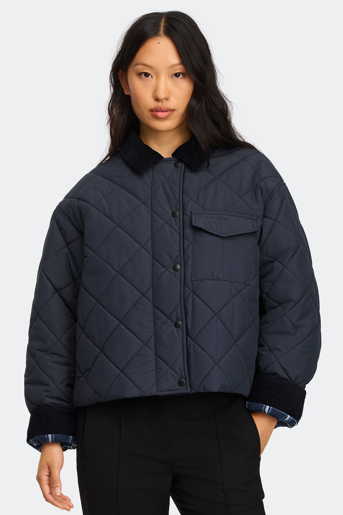 Terra Jacket - Nocturne 9858 - on_front_closed_01