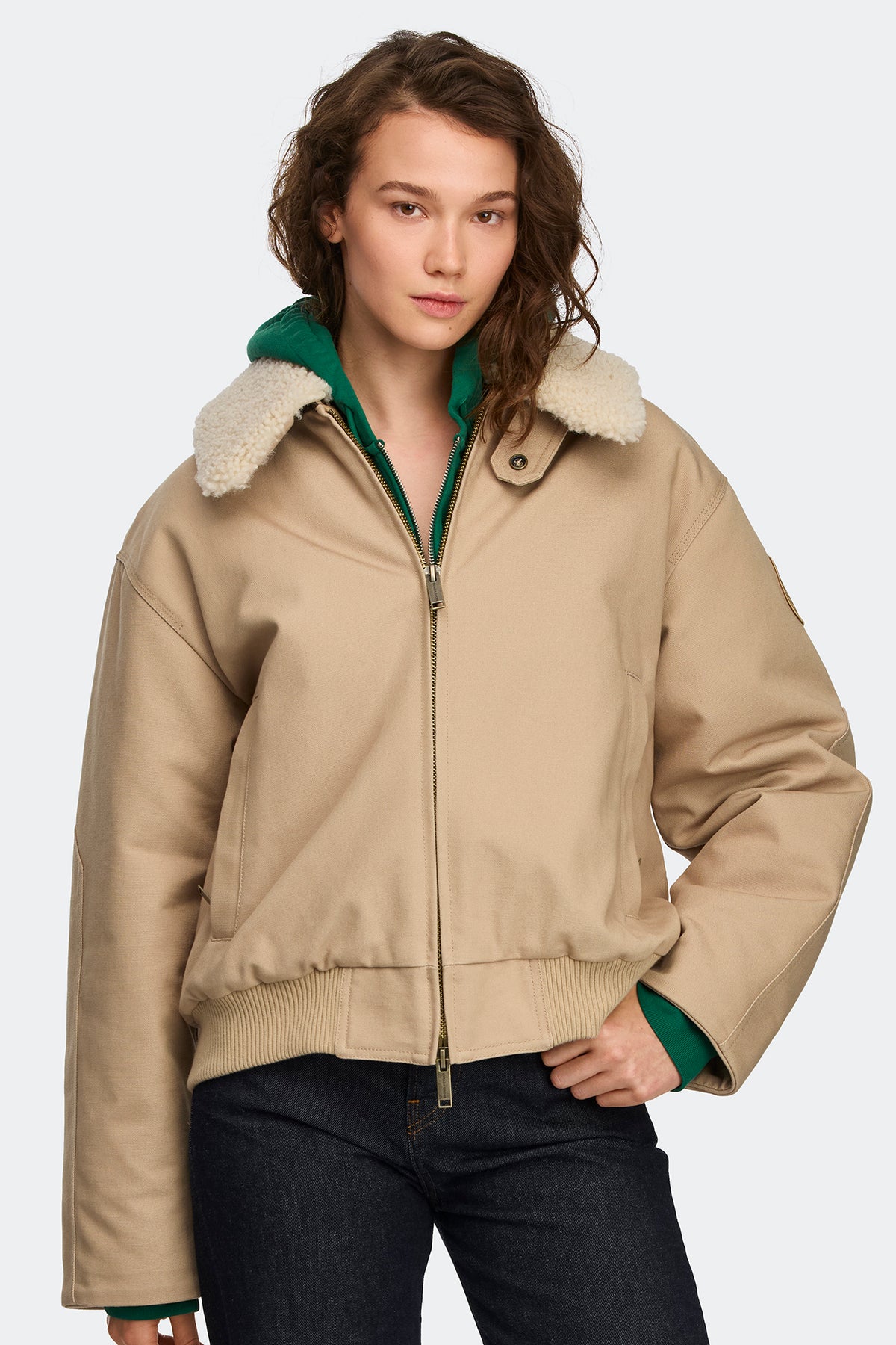 Mira Bomber - Timber Sand 9110 - on_front_closed_01