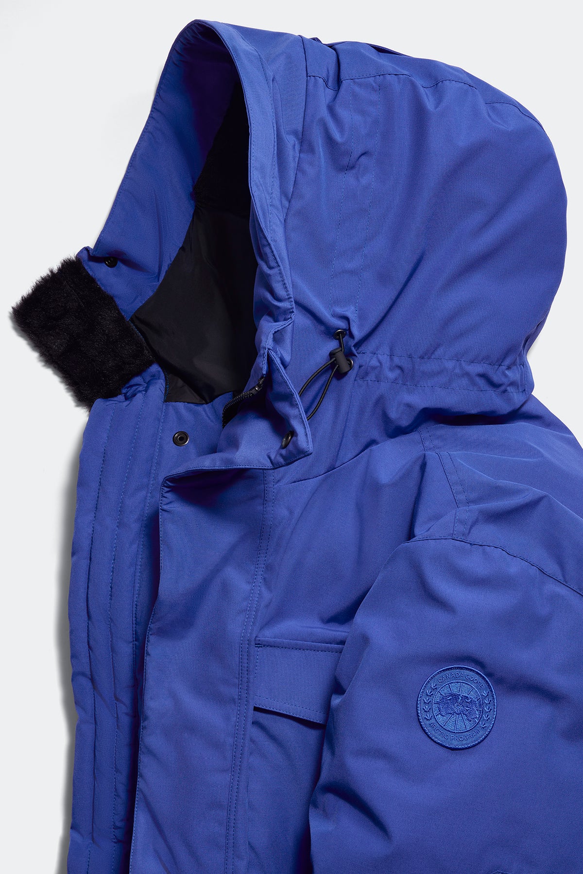 Erie Parka - Marine Cobalt 9004 - off_detail_01