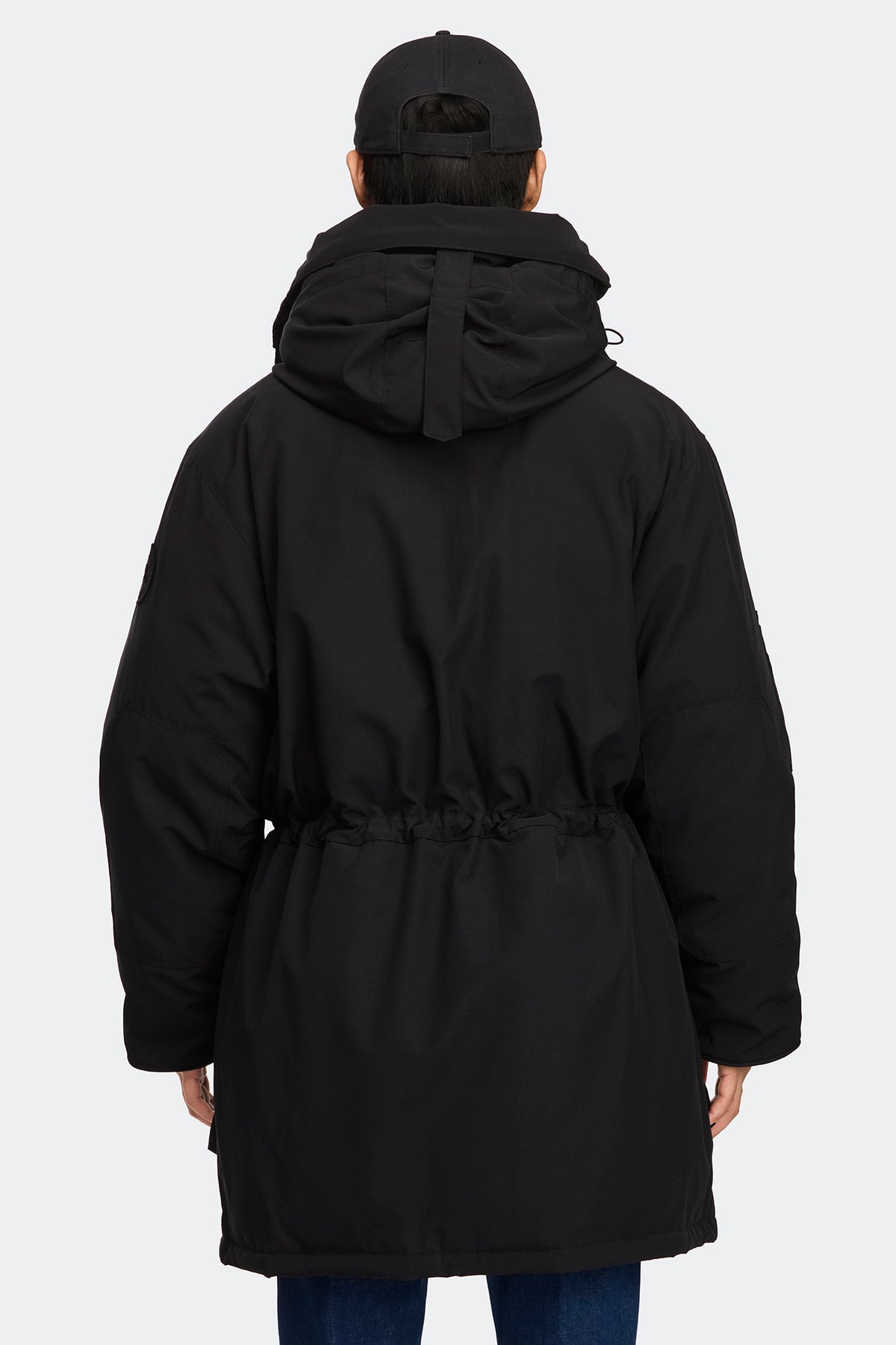 Erie Parka - Black 9061 - on_back_01