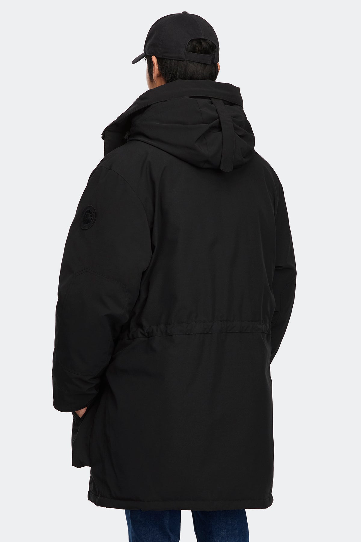 Erie Parka - Black 9061 - on_back_02