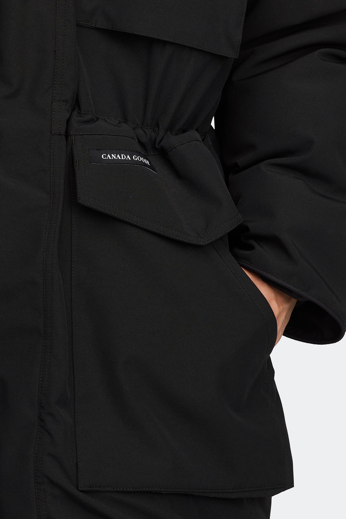Erie Parka - Black 9061 - on_detail_01