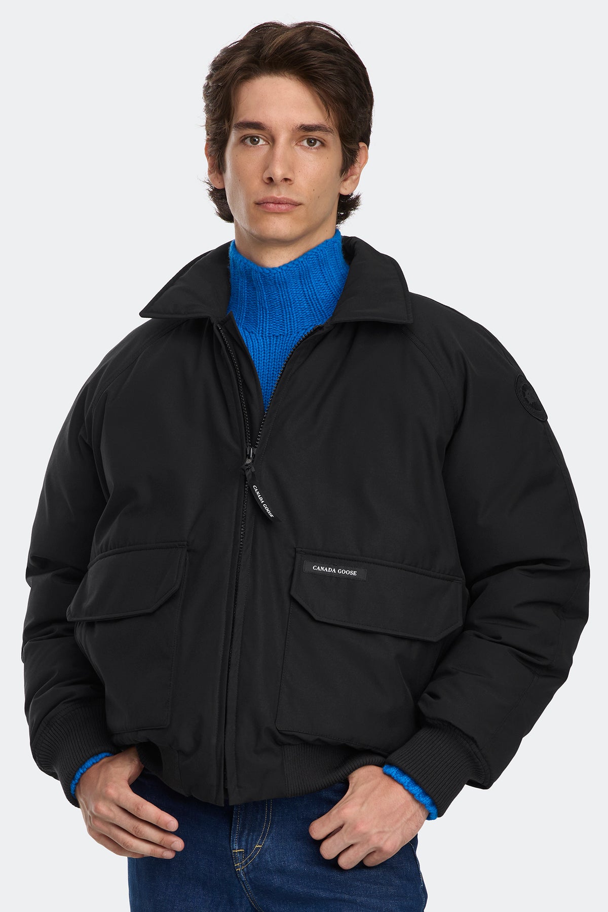 Mimico Bomber - Black 9061 - on_front_closed_01