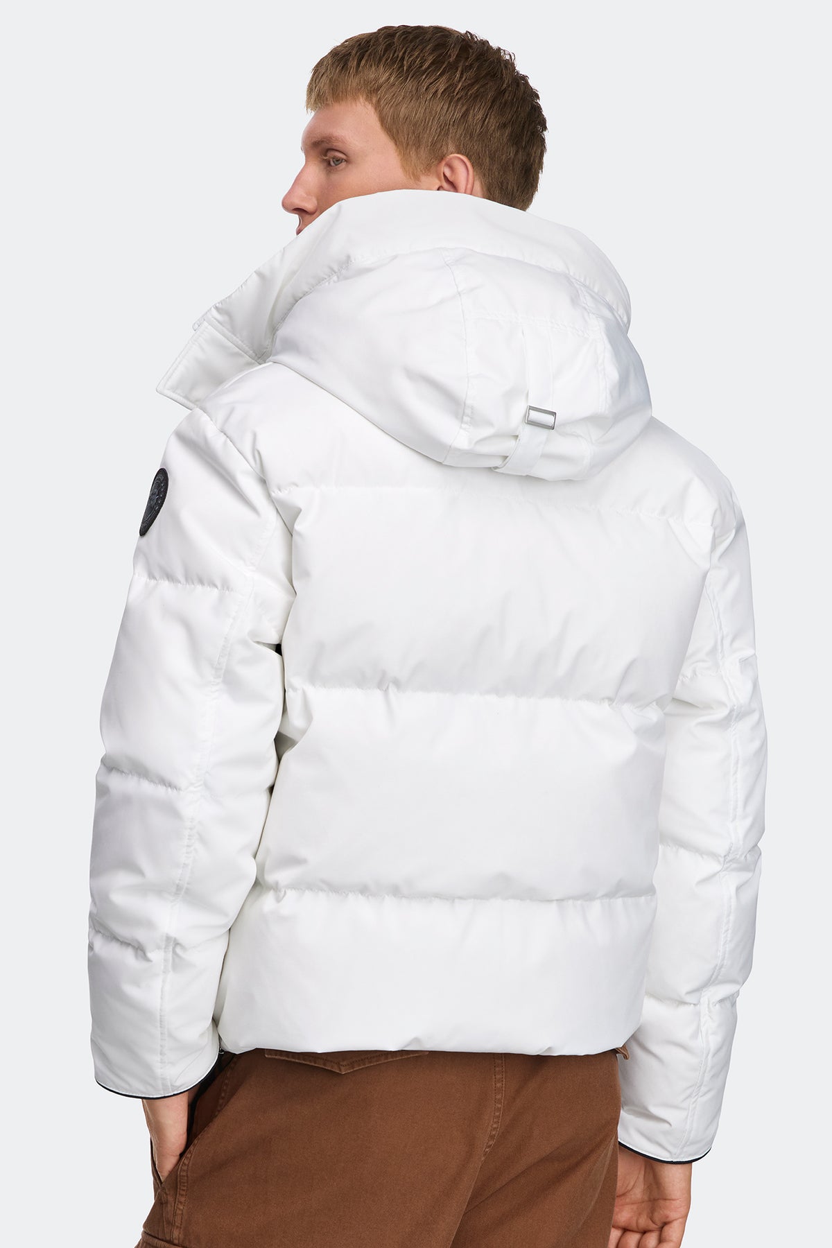 Seymour Parka Black Disc - Optic White 9227 - on_back_01