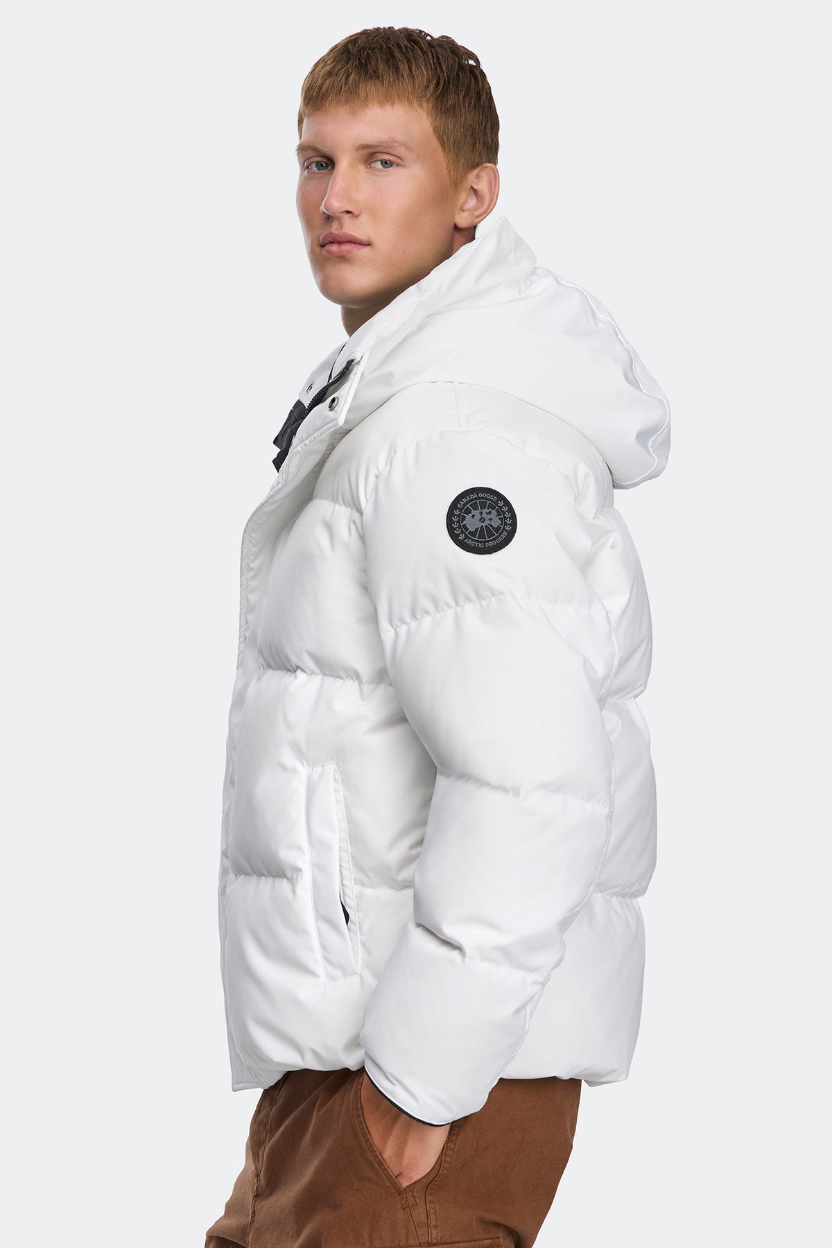 Seymour Parka Black Disc - Optic White 9227 - on_side_01