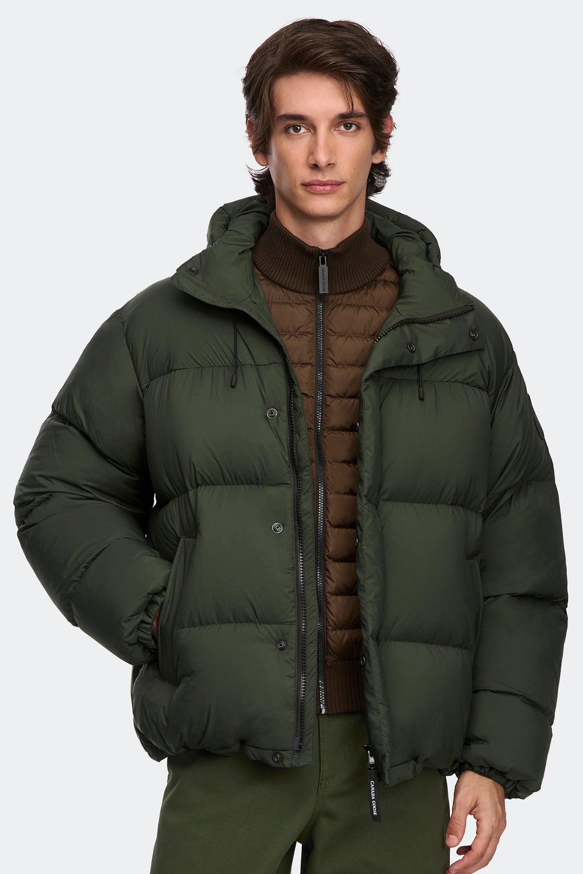 Sterling Puffer Coat Tonal Disc - Rowan Green 9125 - on_front_01