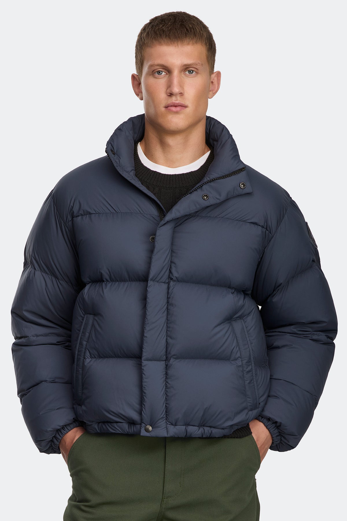 Sterling Puffer Jacket Tonal Disc - Dusk Blue 9128 - on_front_closed_01
