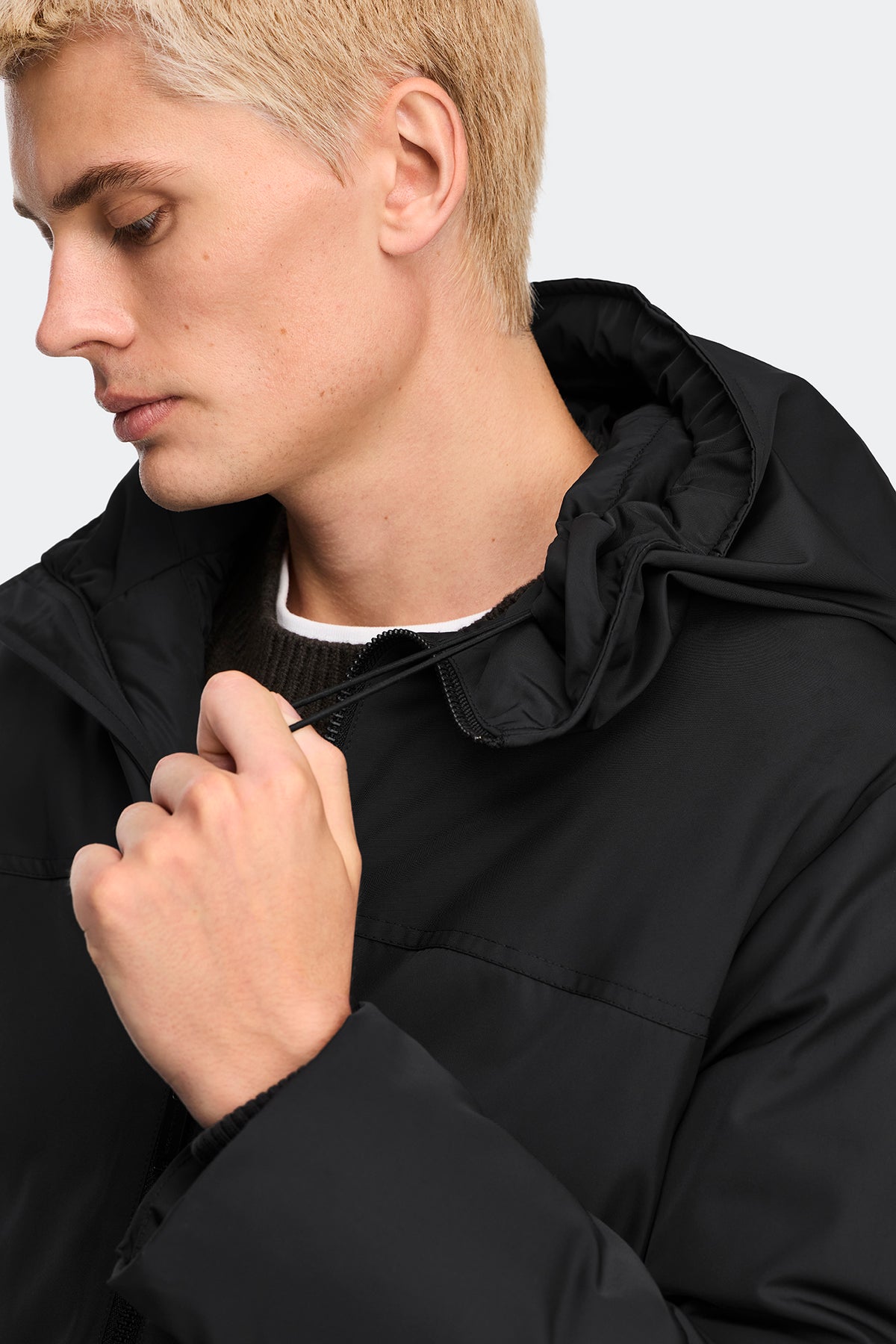 Riverside Jacket - Black 9061 - on_detail_01