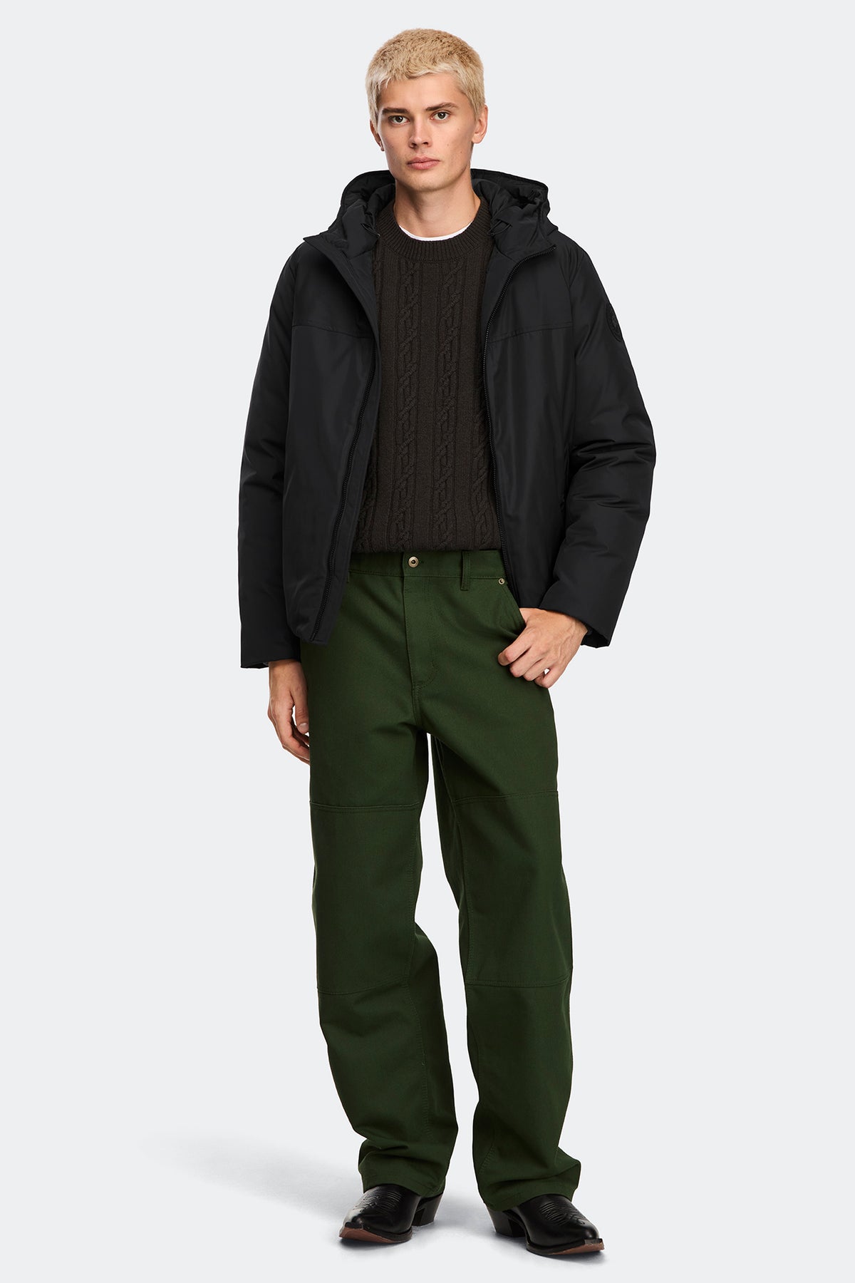 Riverside Jacket - Black 9061 - on_full_body_01