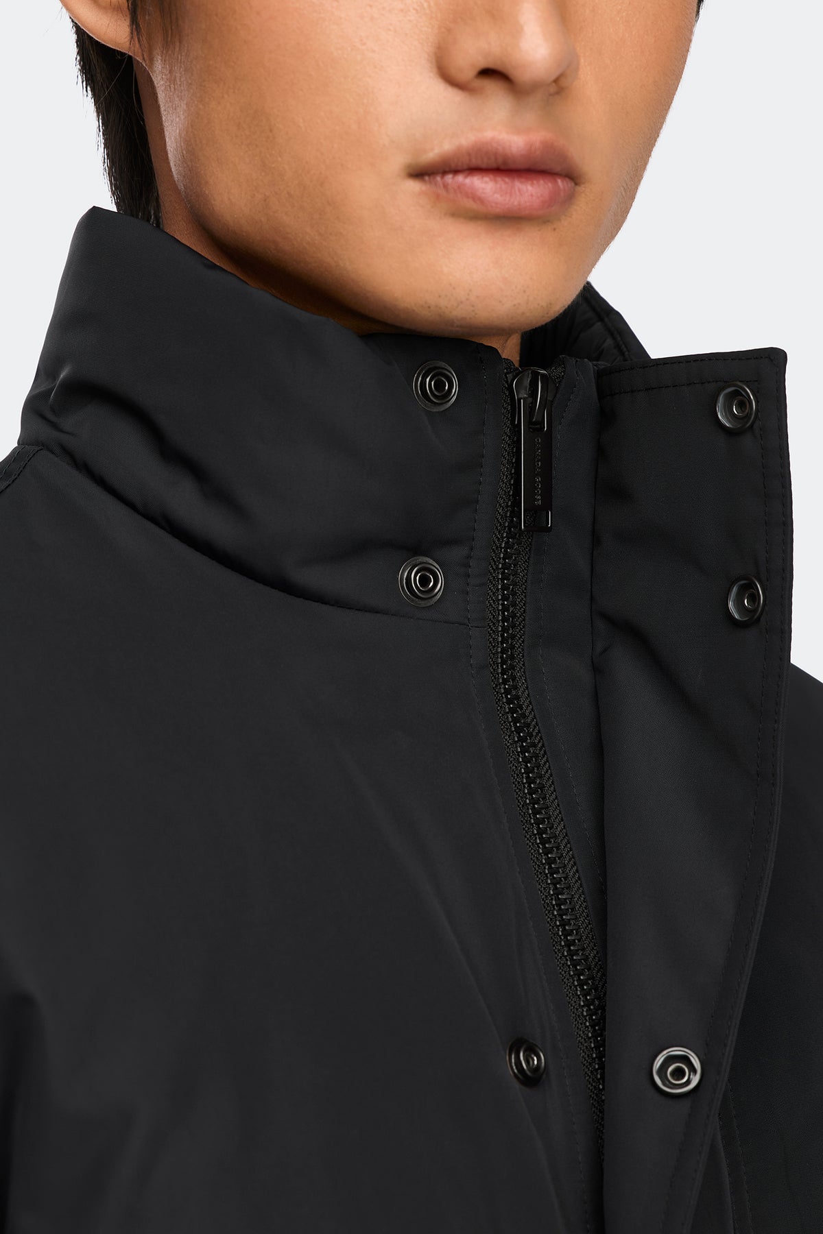 Riverside Coat - Black 9061 - on_detail_01