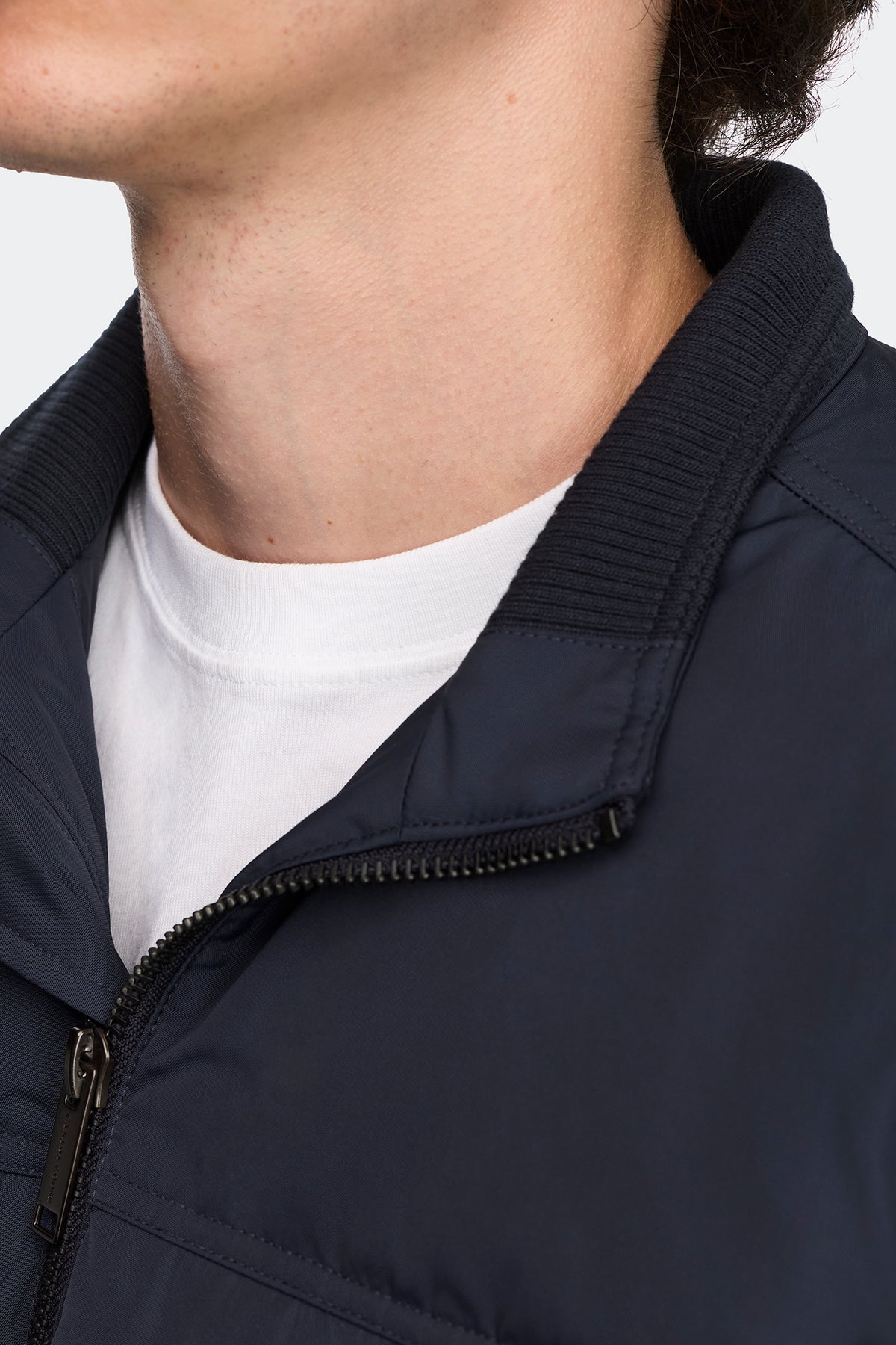 Metro Jacket - Nocturne 9858 - on_detail_01