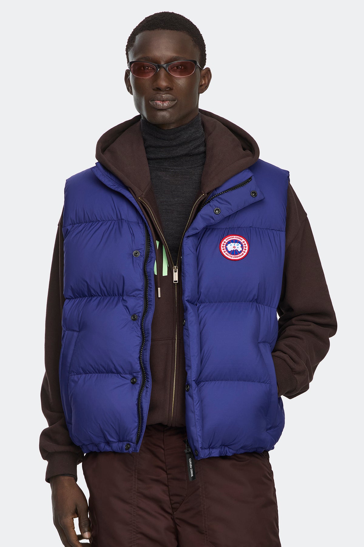 Sterling Puffer Vest - Crown Blue 9679 - on_front_01