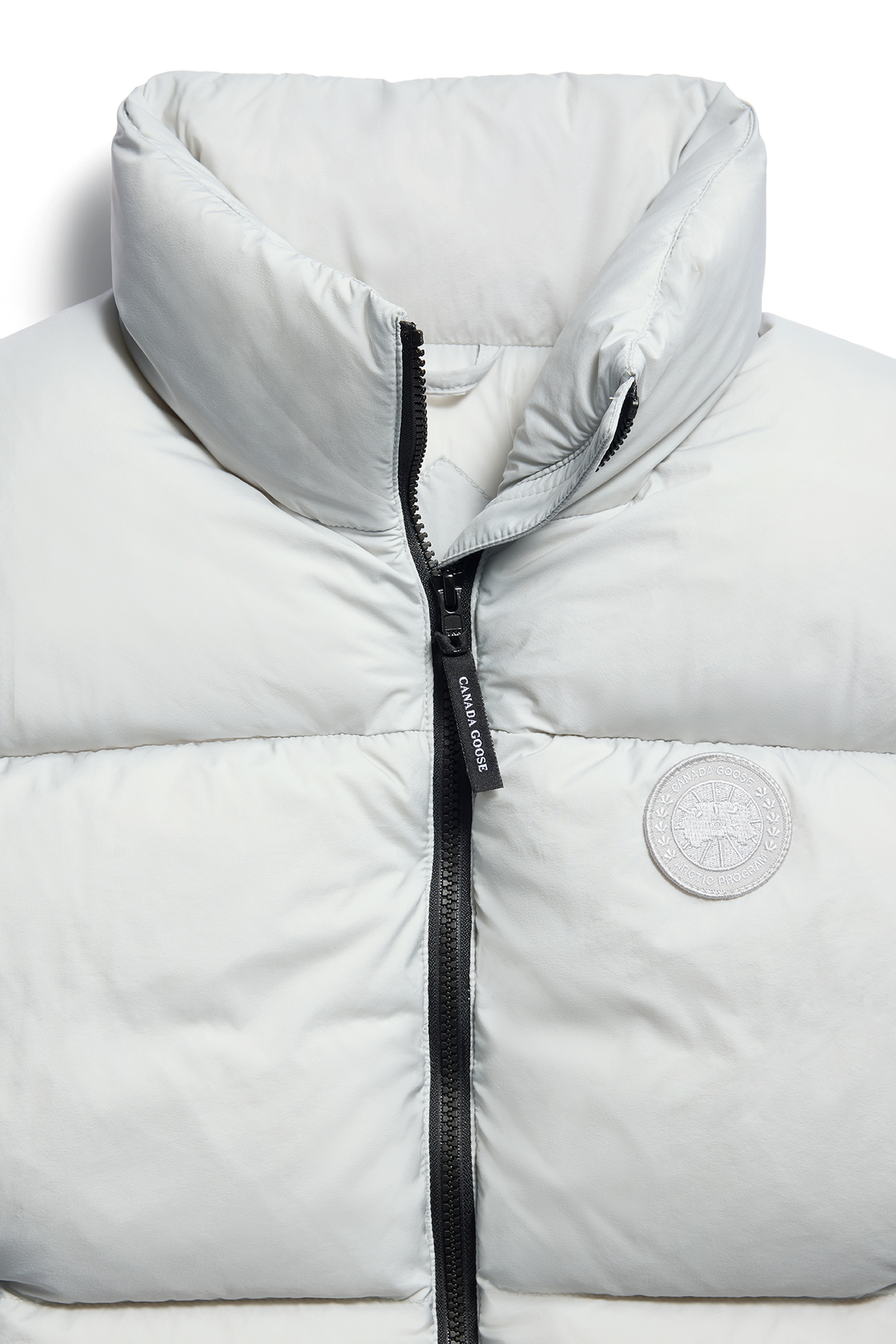 Fallon Puffer Vest Tonal Disc - Lunar Frost 9119 - off_detail_01