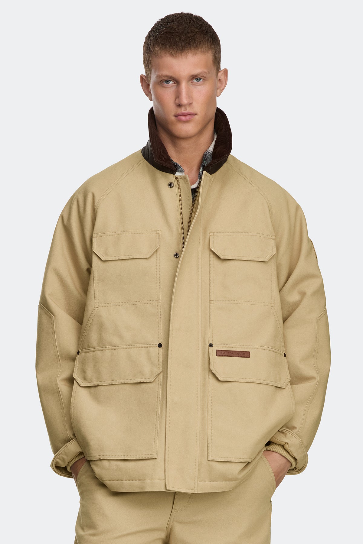 Garrison Lightweight Coat - Timber Sand 9110 - on_front_closed_01