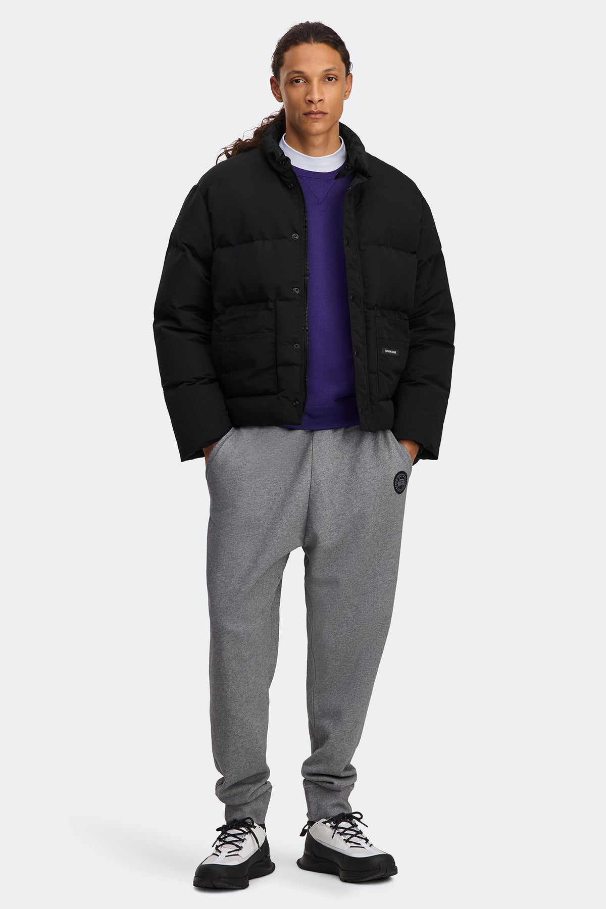 Ledger Jacket - Black 9061 - on_full_body_01