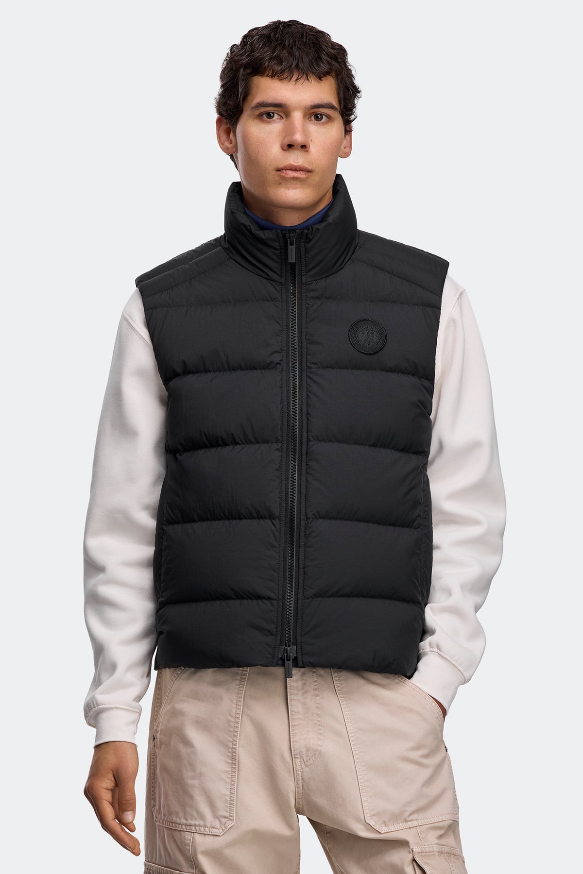 Crofton EnduraLuxe Vest - Black 9061 - on_front_closed_01