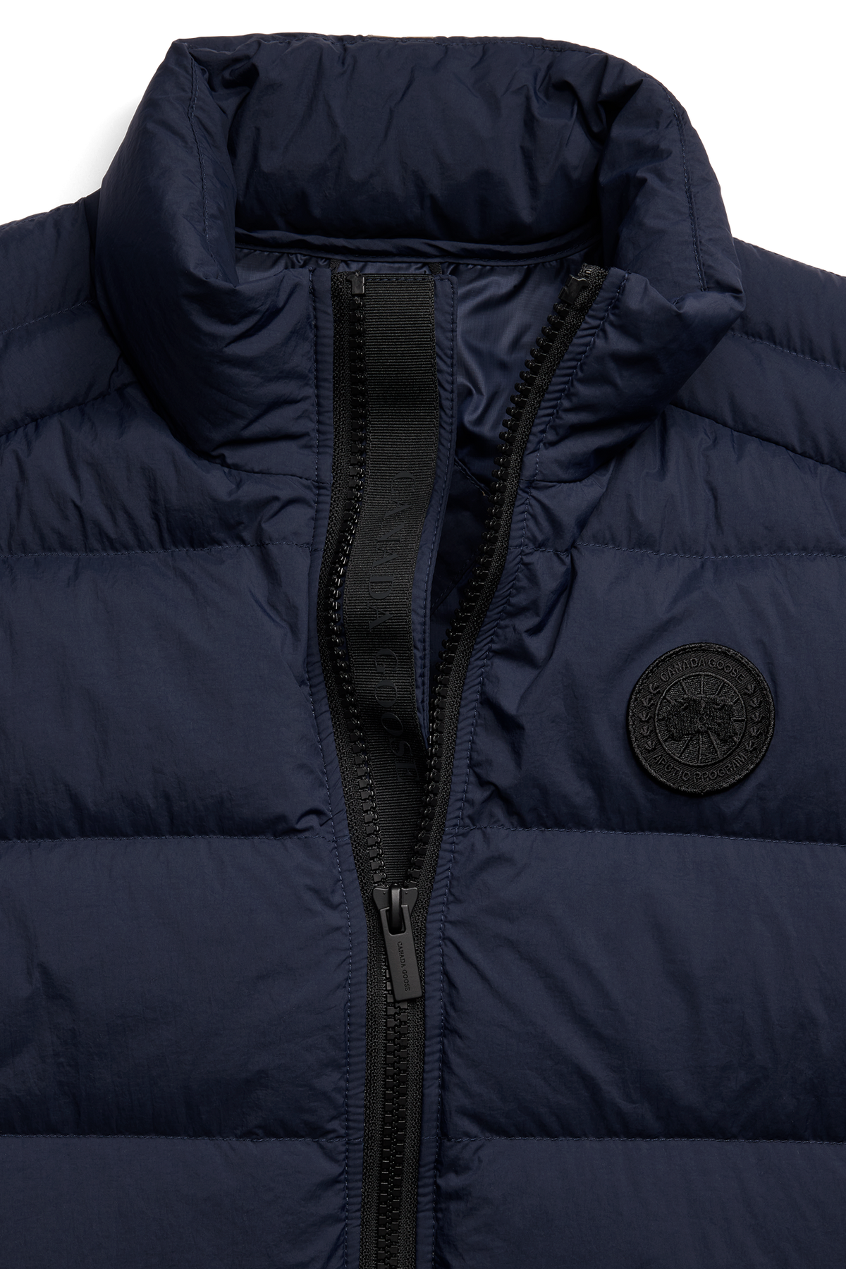 Crofton EnduraLuxe Vest - Atlantic Nvy 9063 - off_detail_01