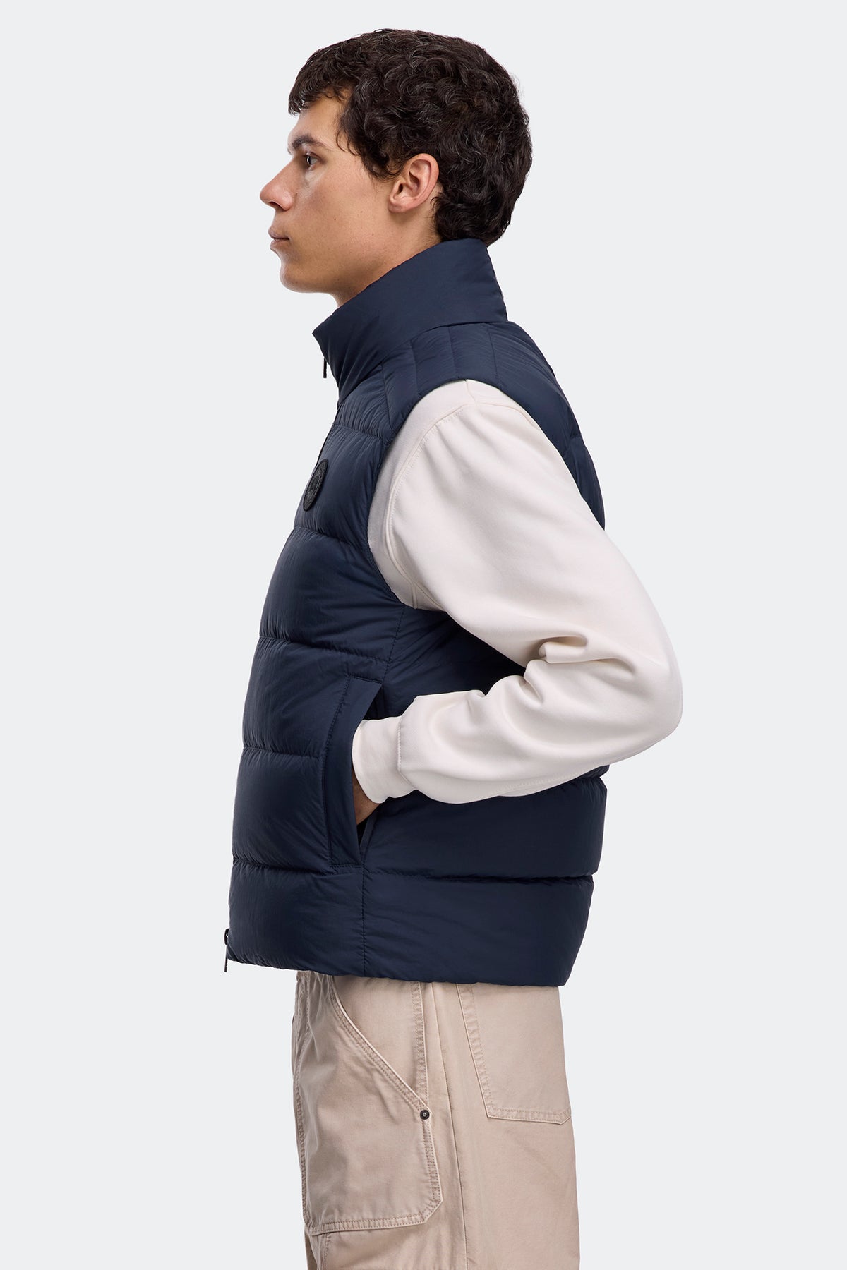 Crofton EnduraLuxe Vest - Atlantic Nvy 9063 - on_side_01