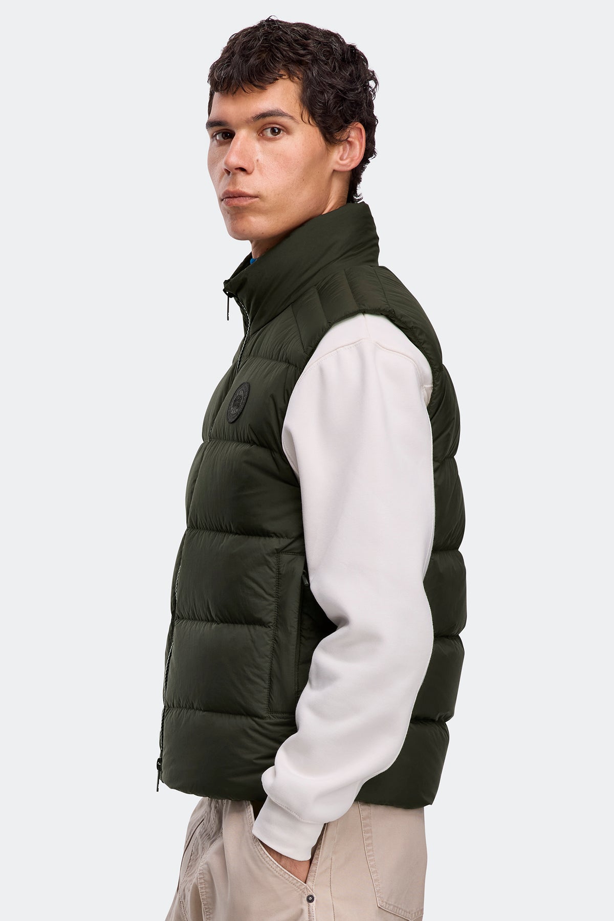 Crofton EnduraLuxe Vest - Volcano 9782 - on_side_01